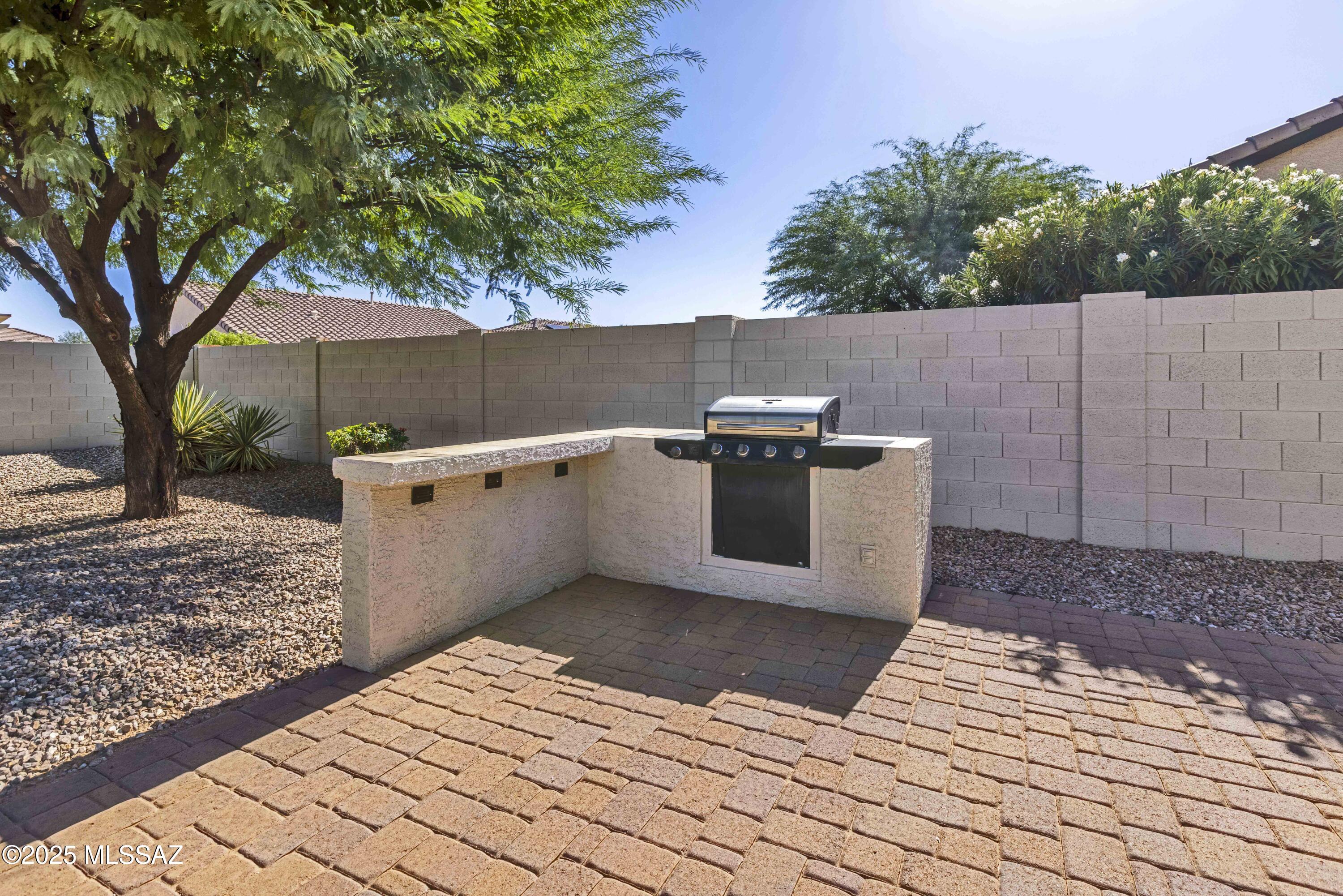 5426 W Pueblo Drive
