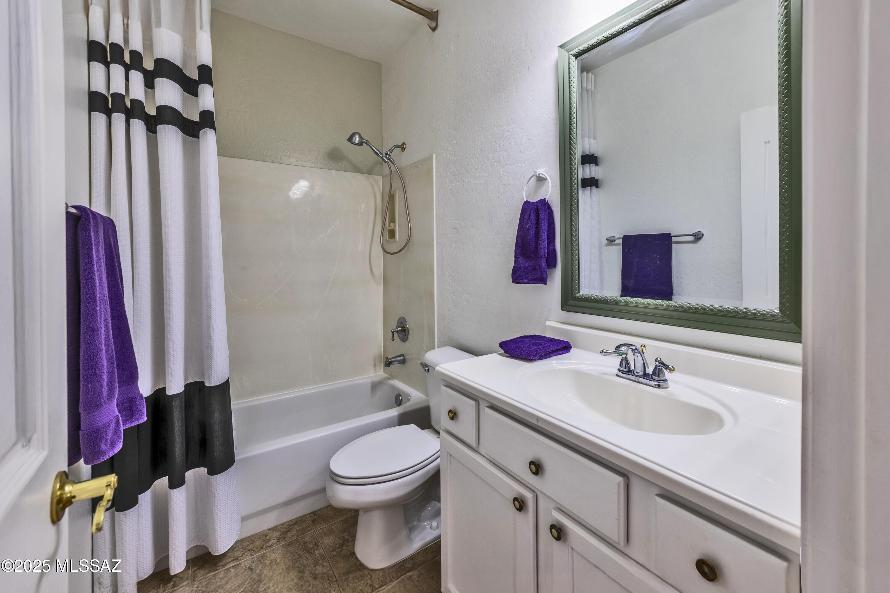 5426 W Pueblo Drive