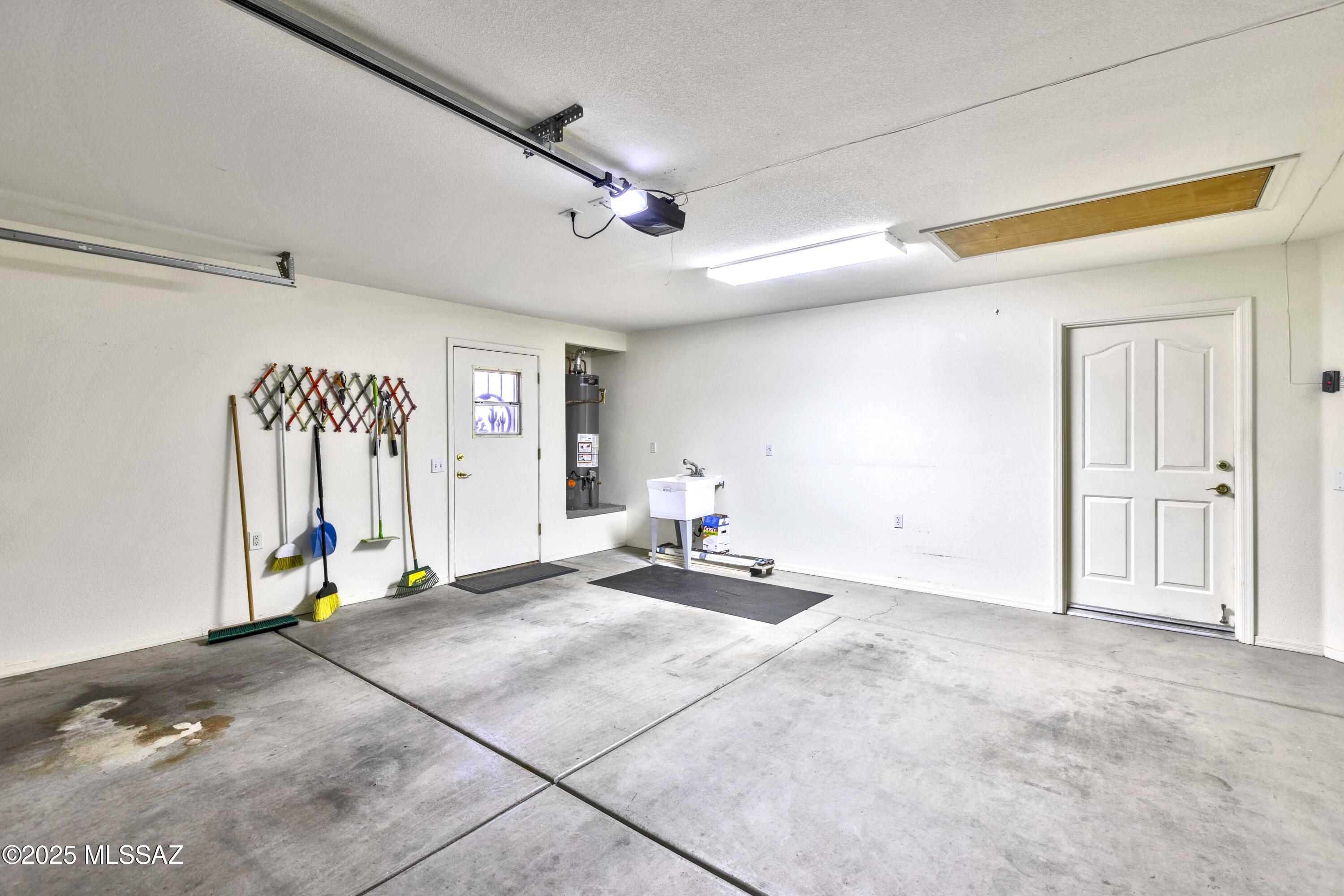 12979 N Desert Flora Lane