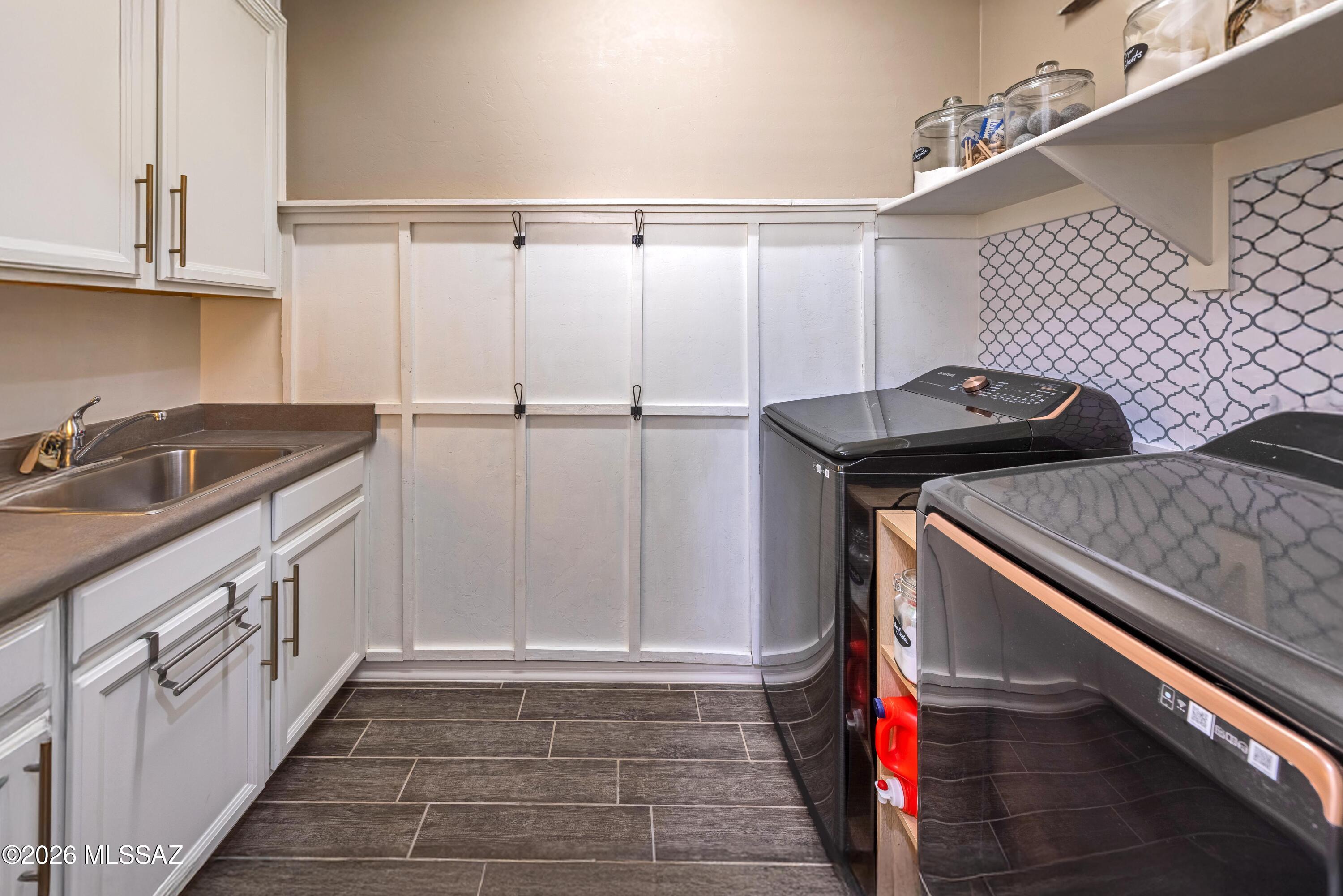 6640 W Whispering Windmill Lane