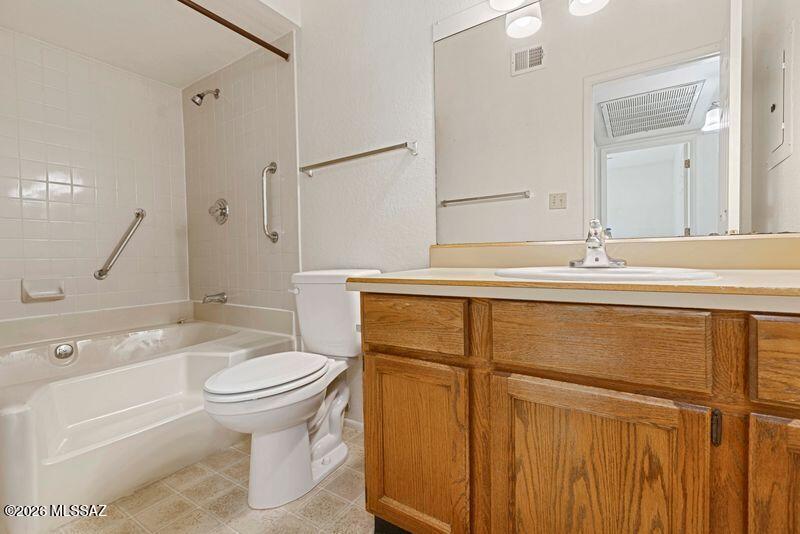 5500 N Valley View Road 101