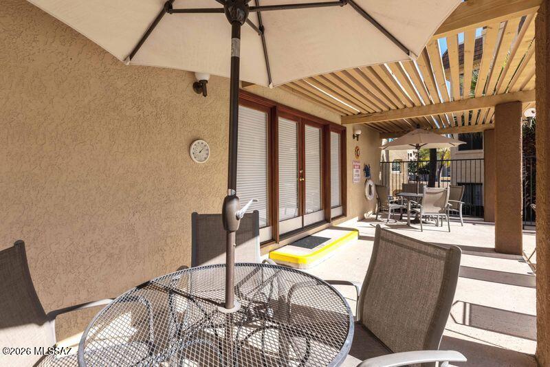 5500 N Valley View Road 101