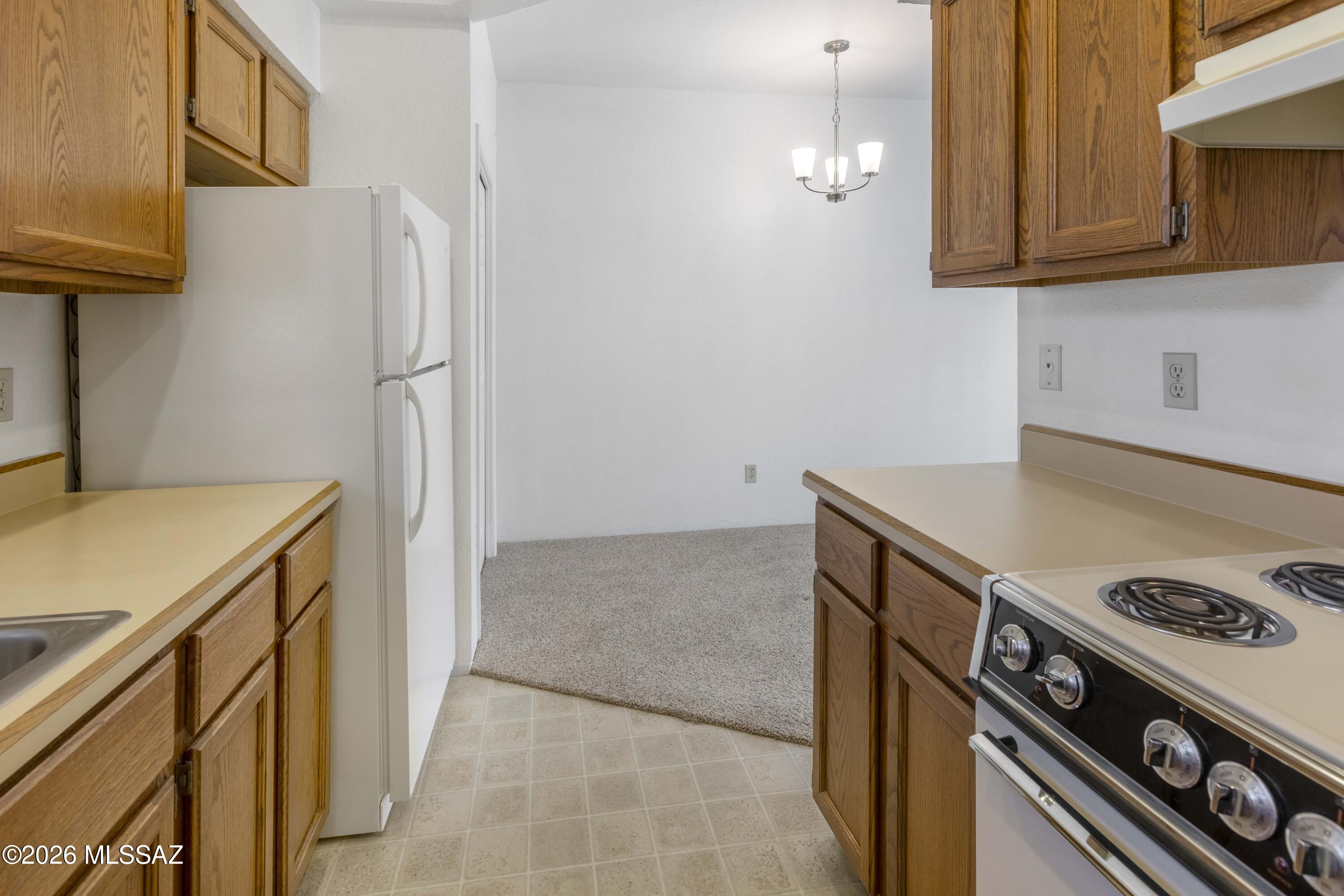 5500 N Valley View Road 101