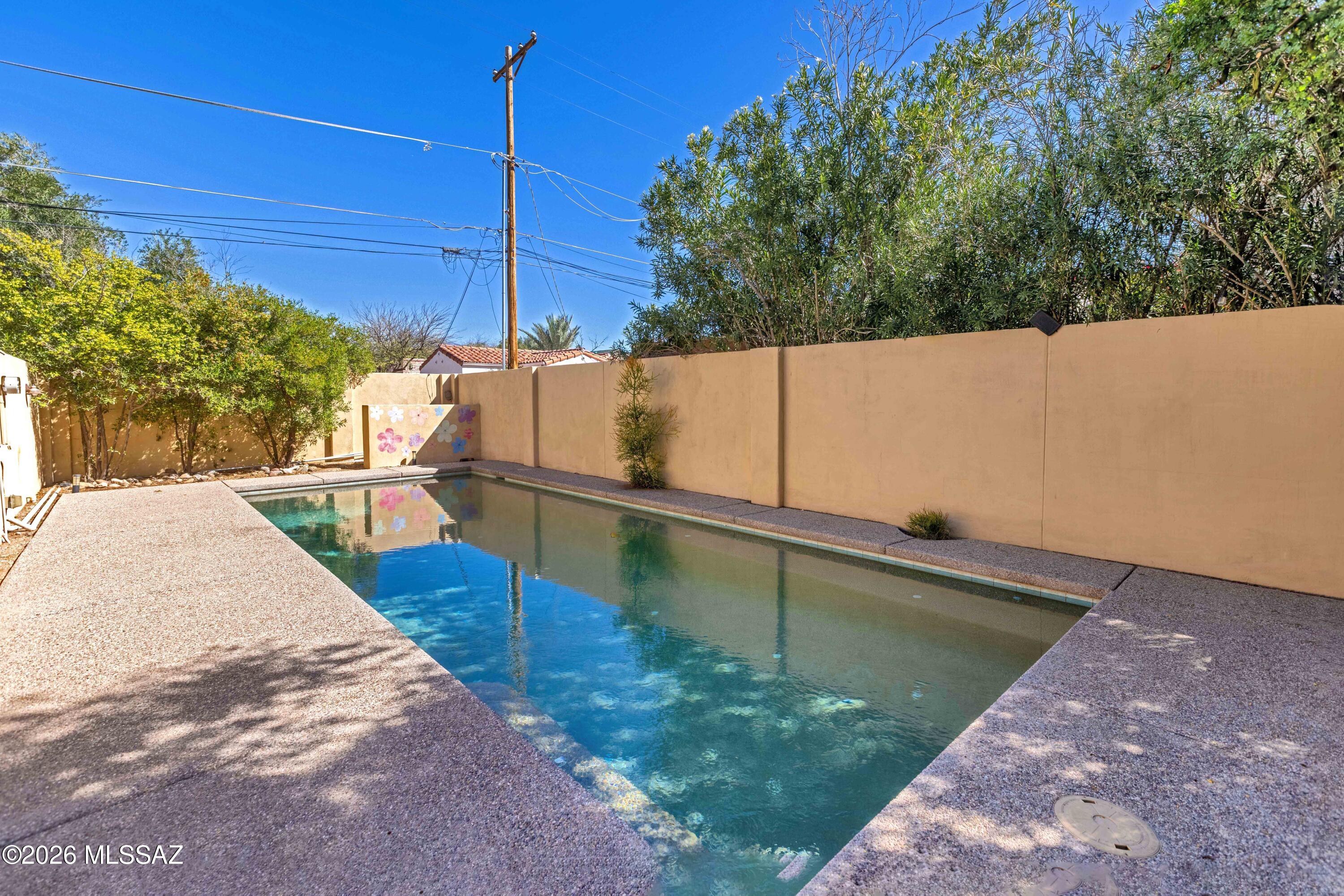 1925-1931 E Lee Street