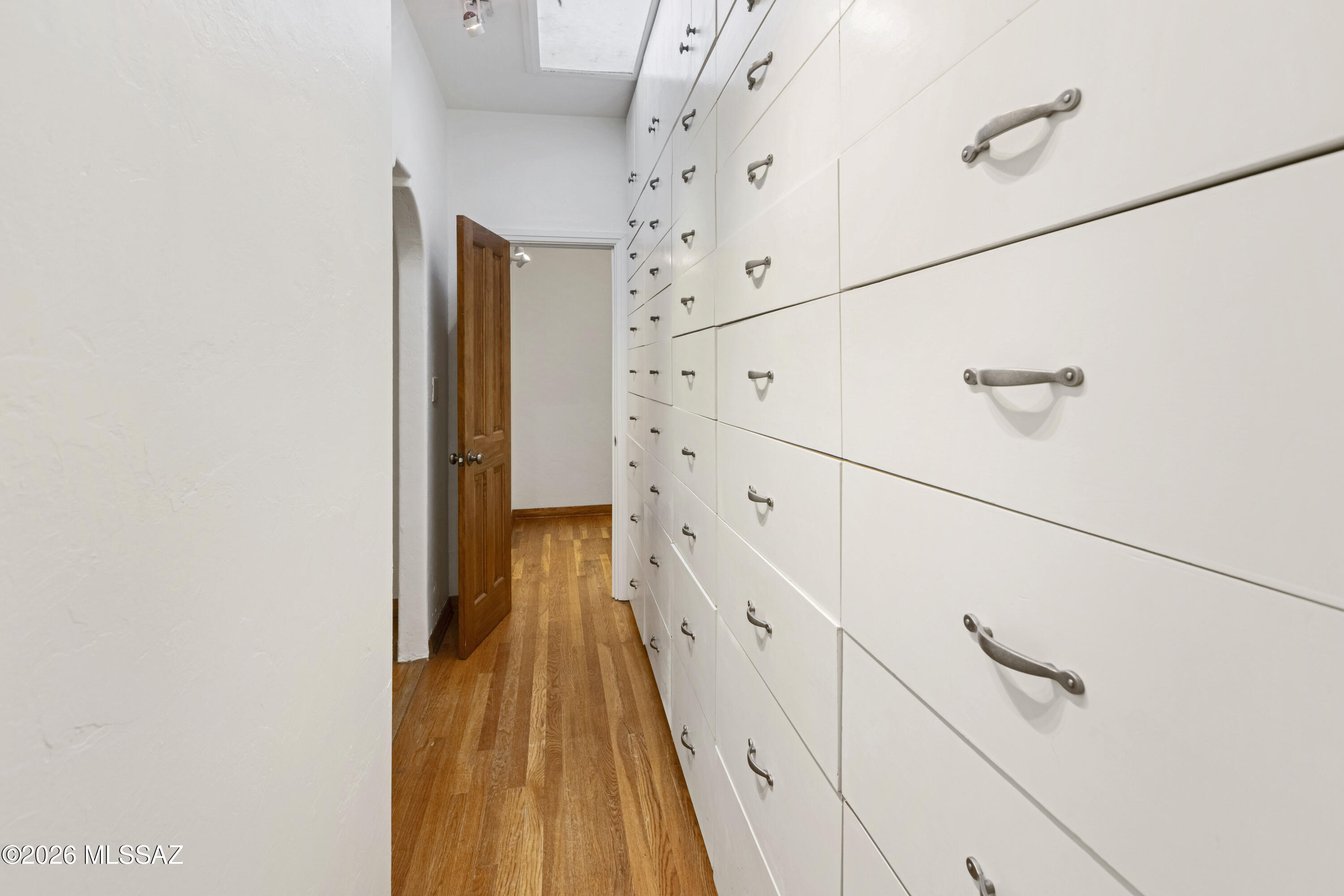 1925-1931 E Lee Street