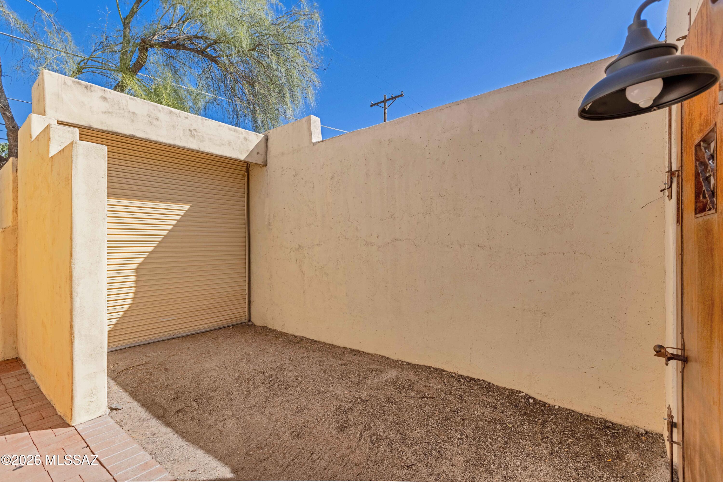 1925-1931 E Lee Street