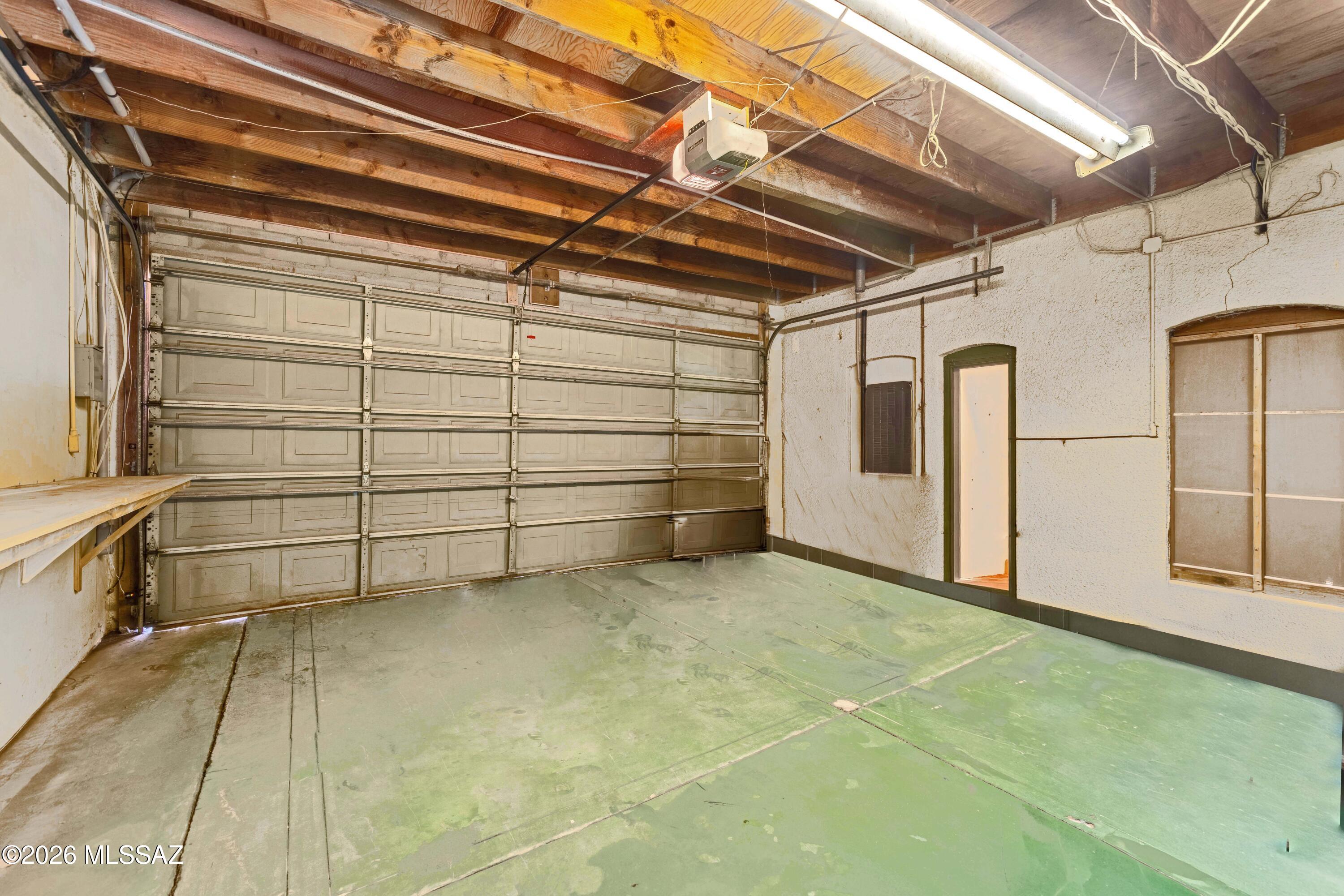 1925-1931 E Lee Street