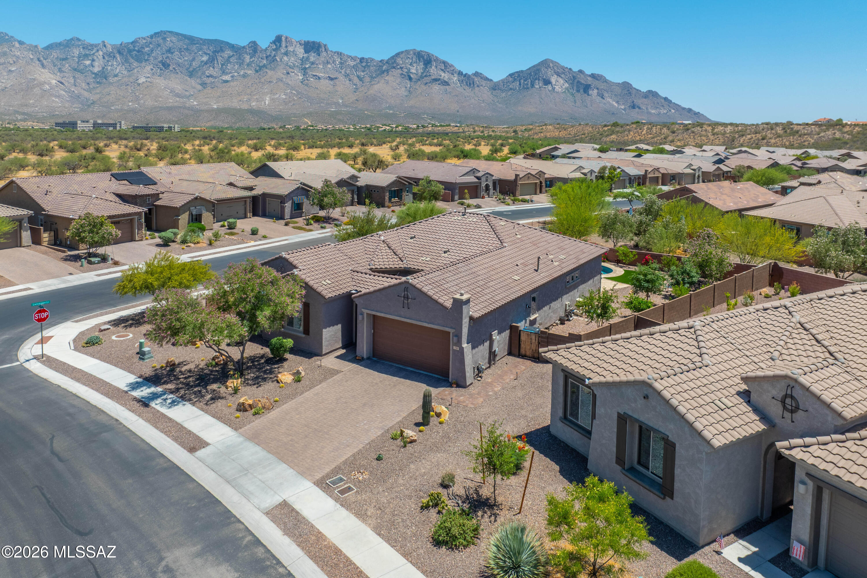 756 E Nubra Valley Place