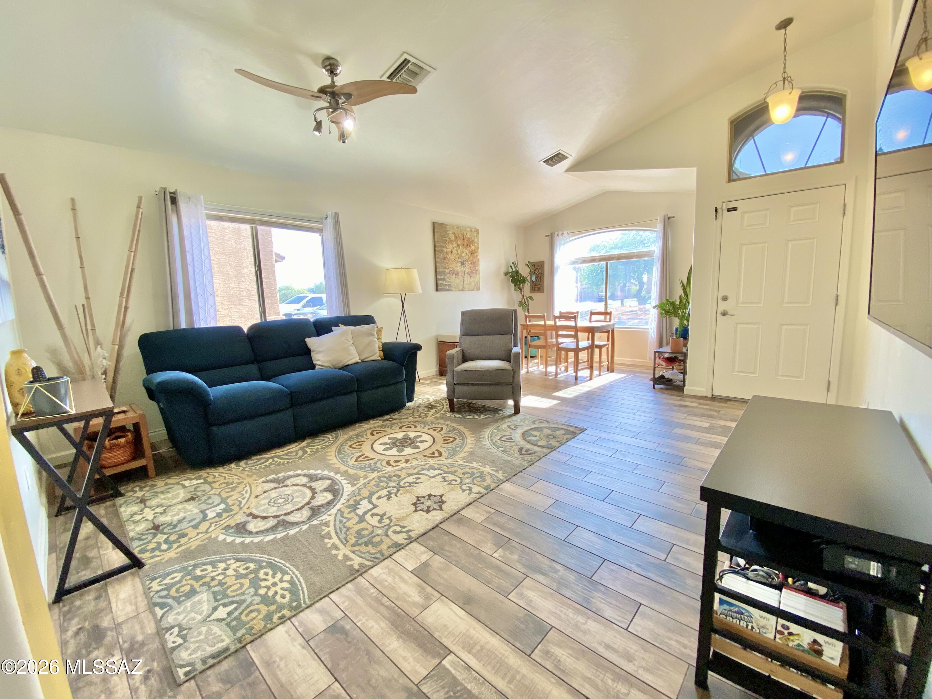 8869 N Misty Brook Drive