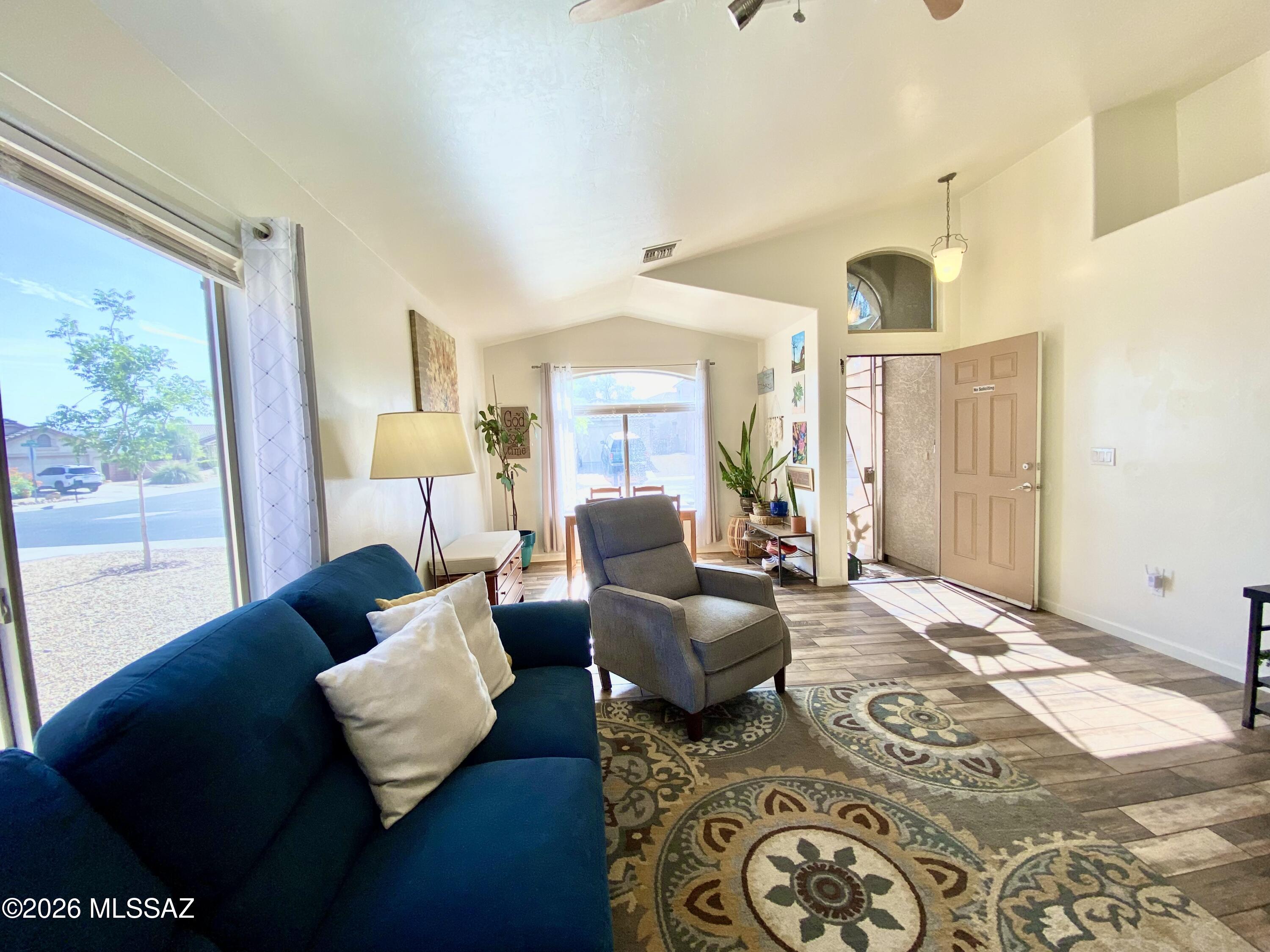 8869 N Misty Brook Drive