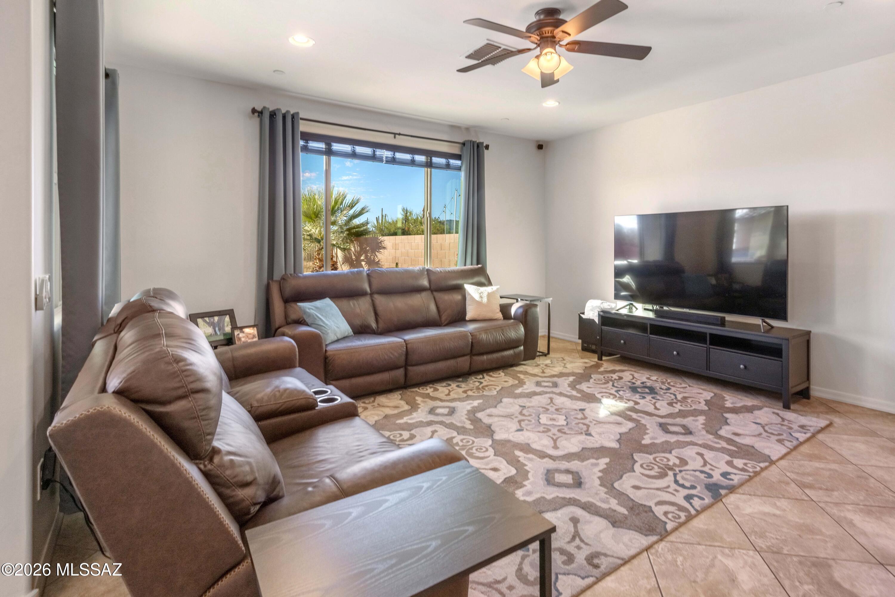 12421 N Summer Wind Drive