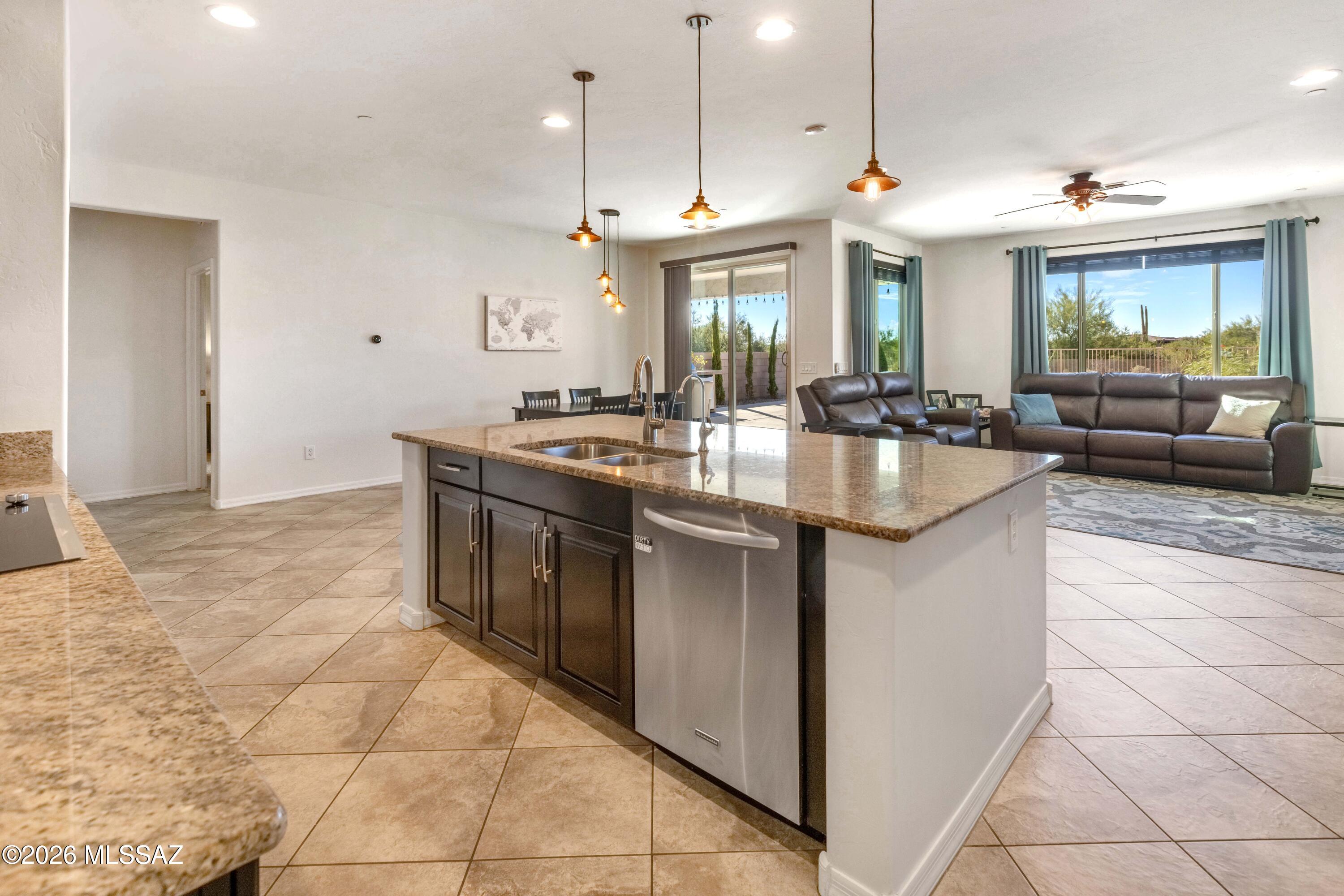 12421 N Summer Wind Drive