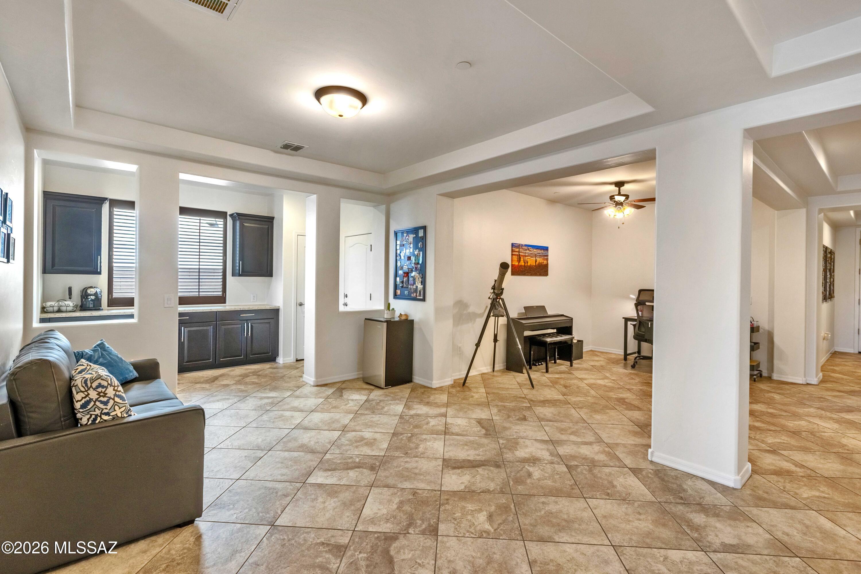 12421 N Summer Wind Drive