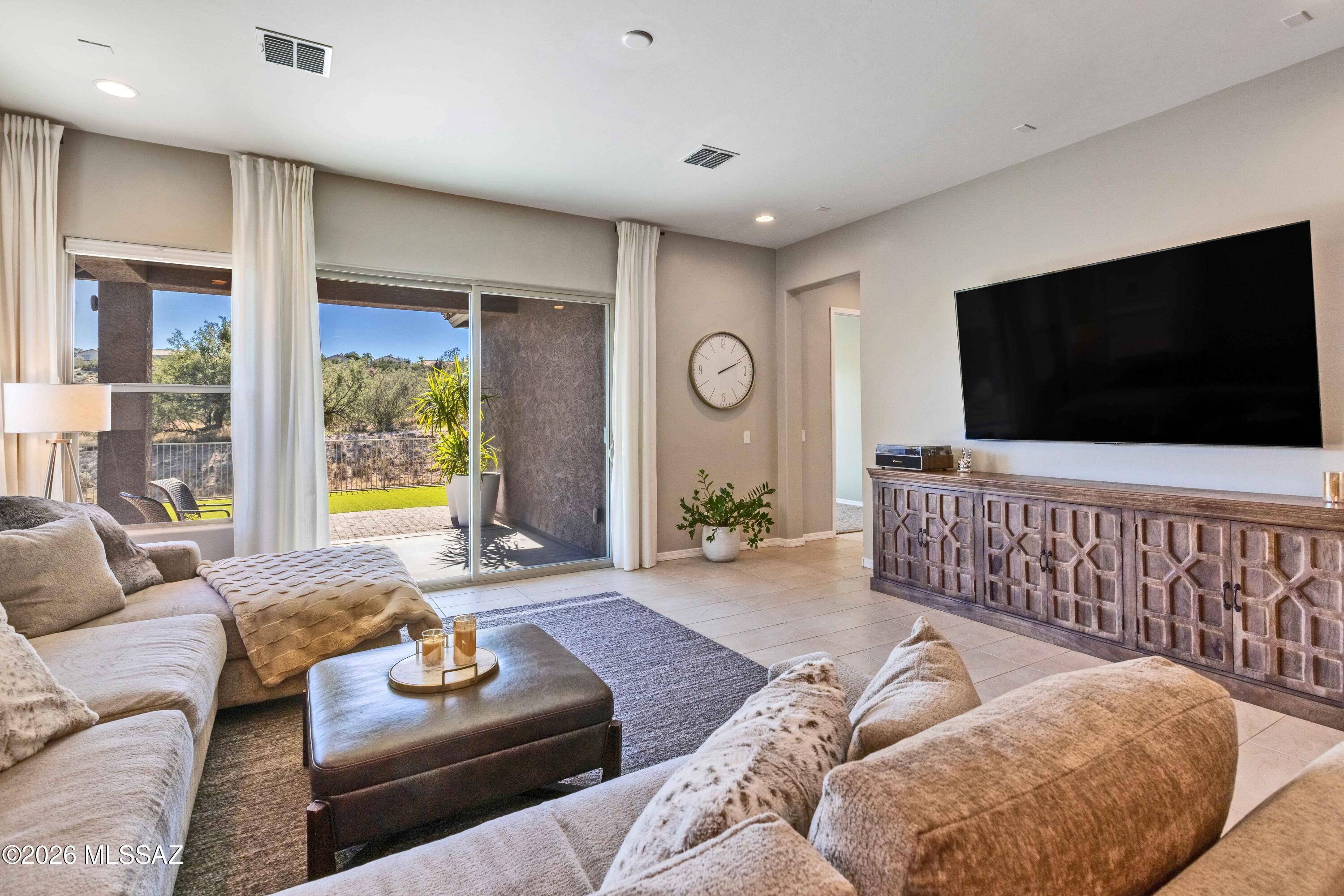710 E Kalalau Drive
