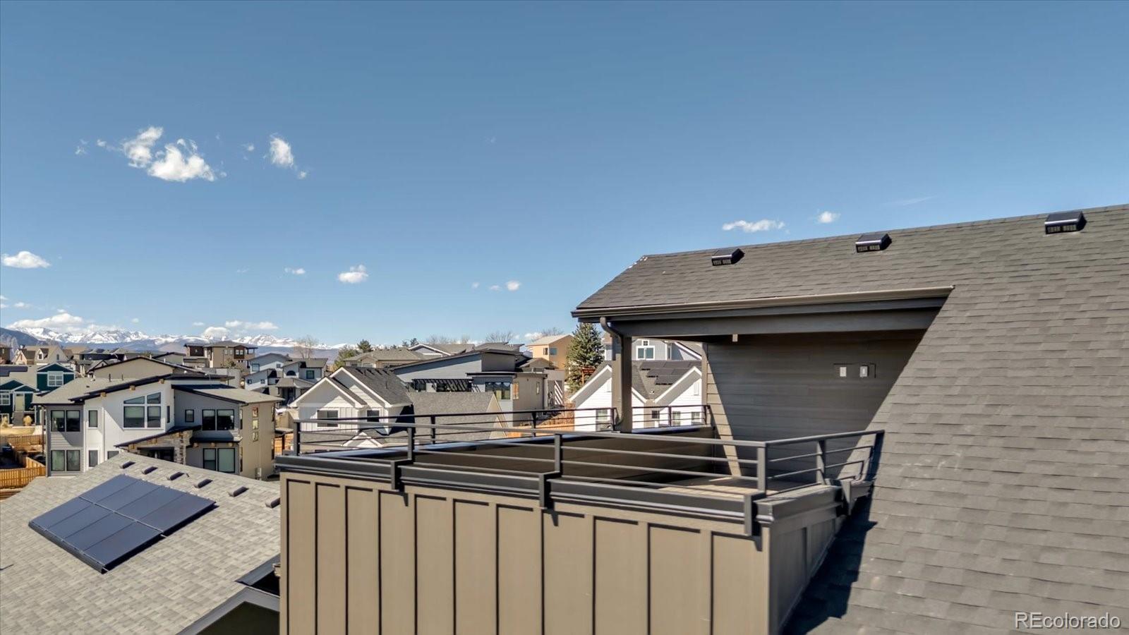 942 Sunflower Street