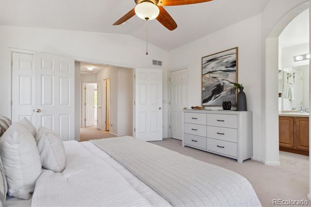 2237 Linden Place