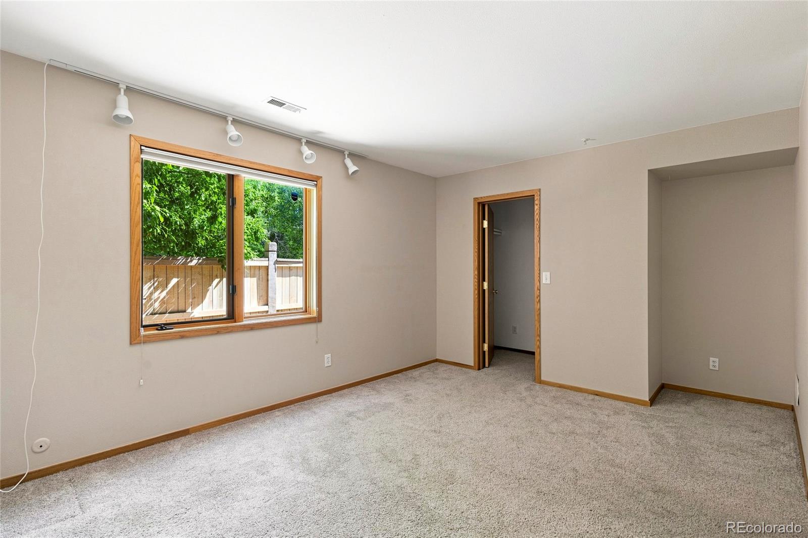 2962 Kalmia Avenue Unit: 32
