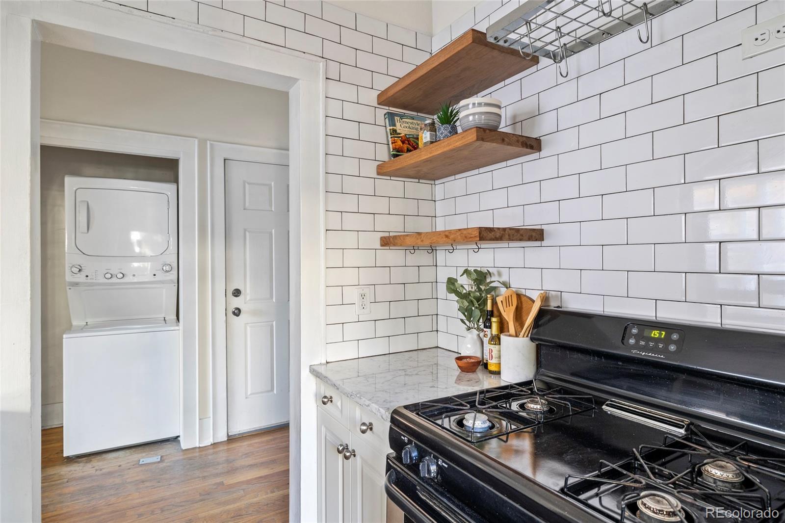 1640 N Downing Street Unit: 104