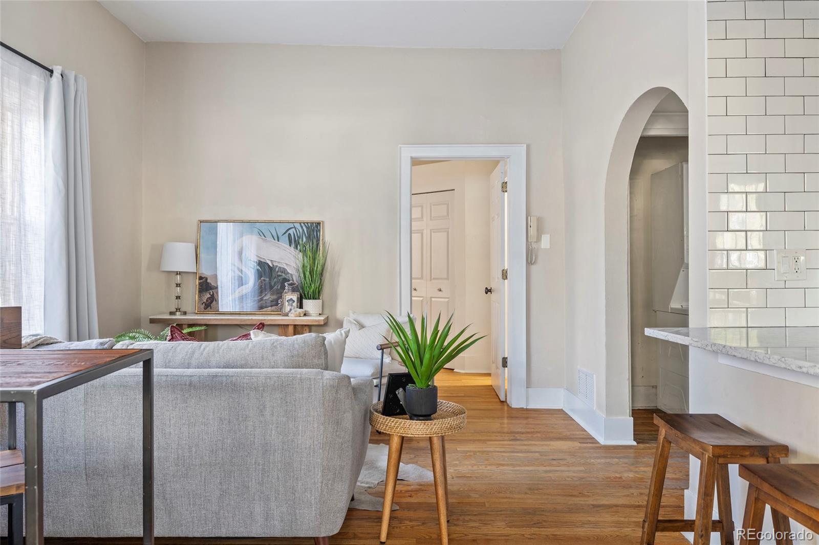 1640 N Downing Street Unit: 104