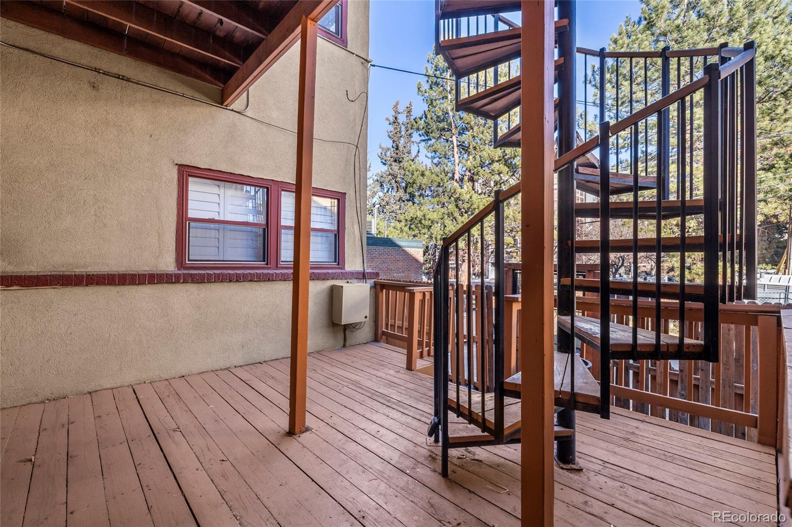 1640 N Downing Street Unit: 104