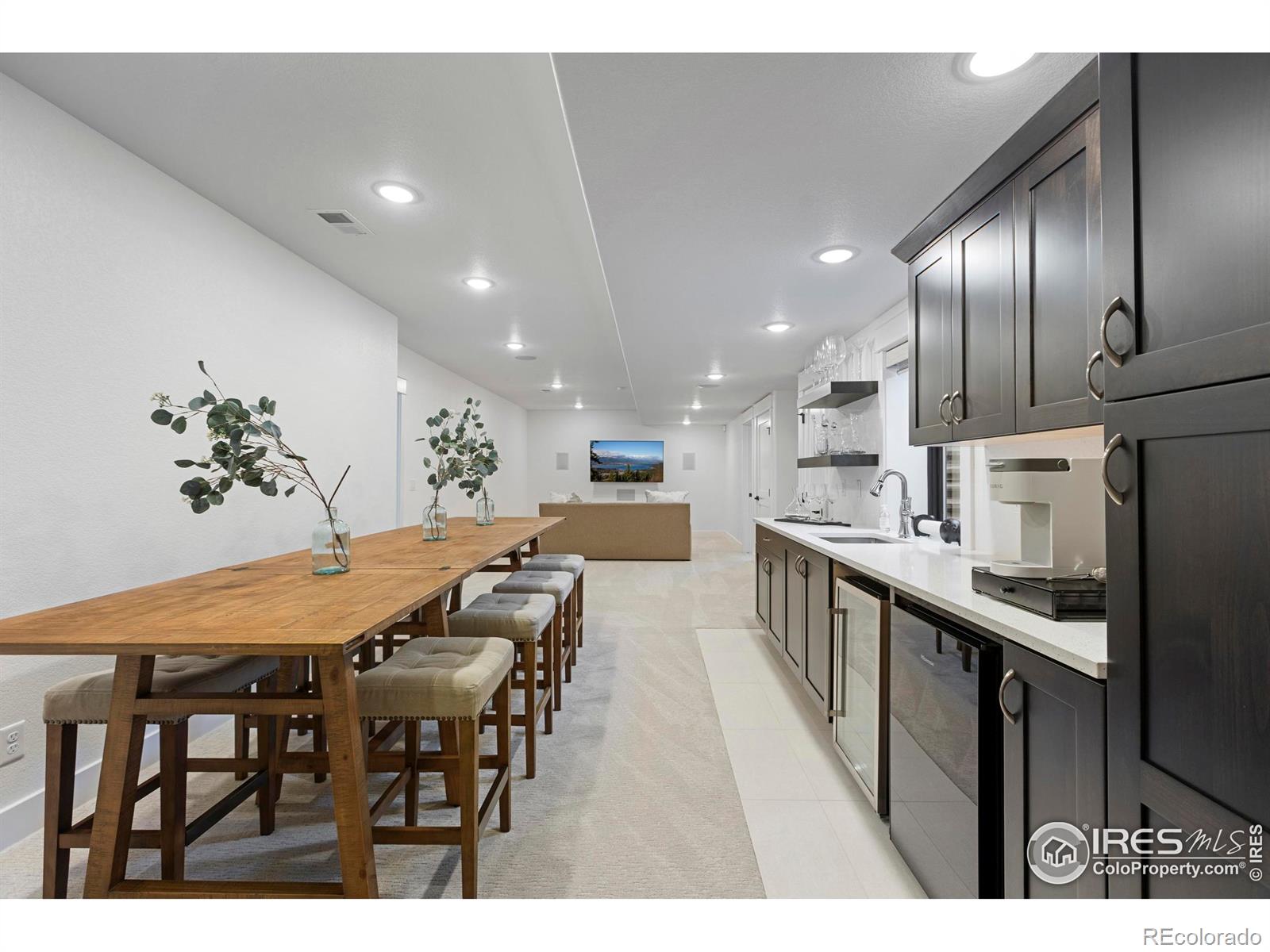 4803 Corsica Drive