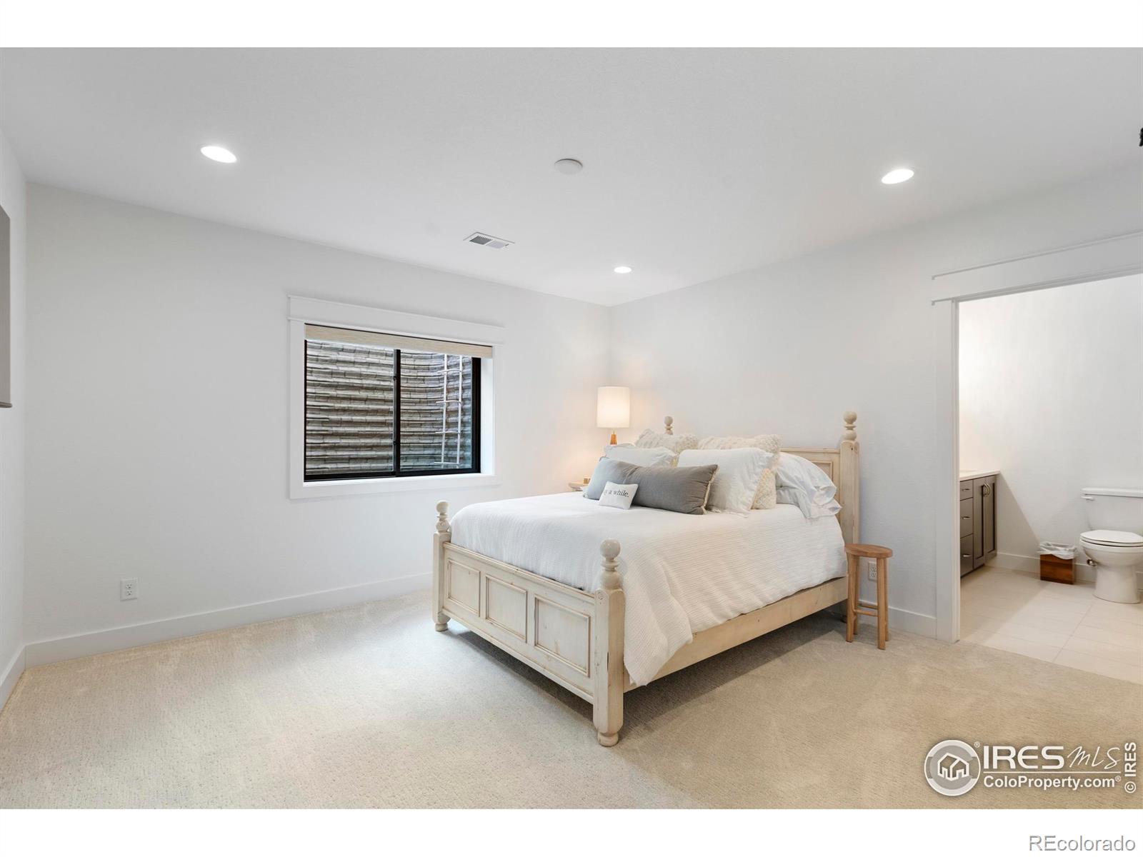 4803 Corsica Drive