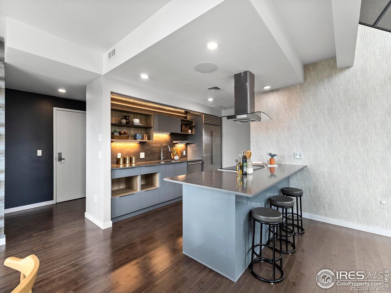 401 Linden Street Unit: 1-403