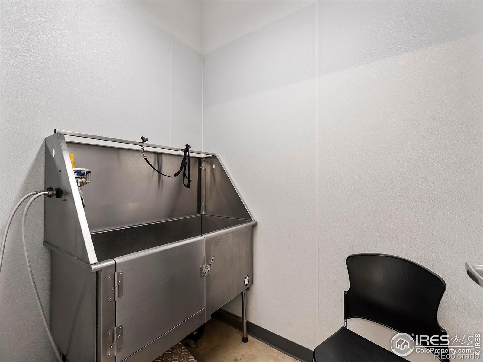 401 Linden Street Unit: 1-403