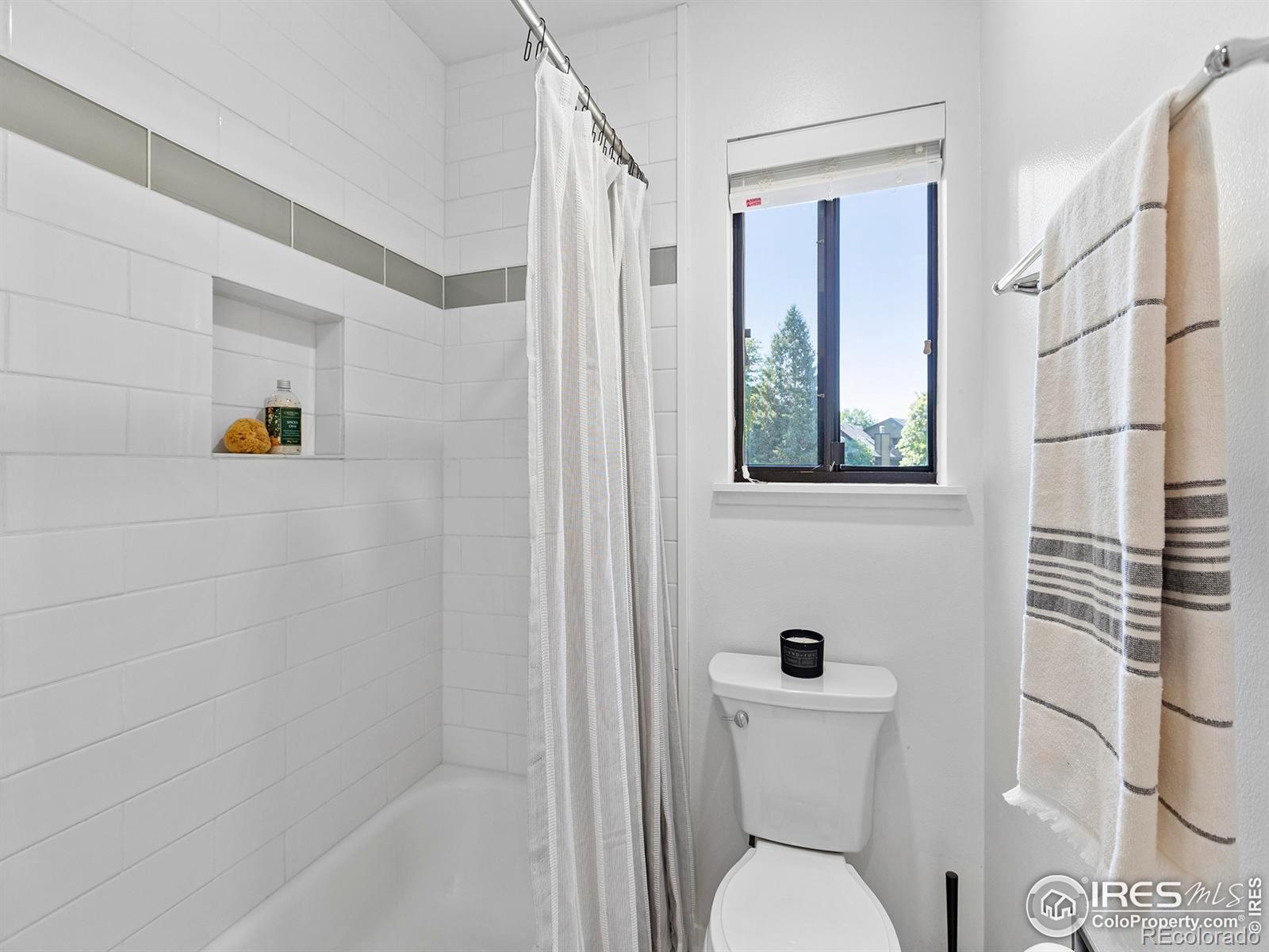 1906 Waters Edge Street Unit: E