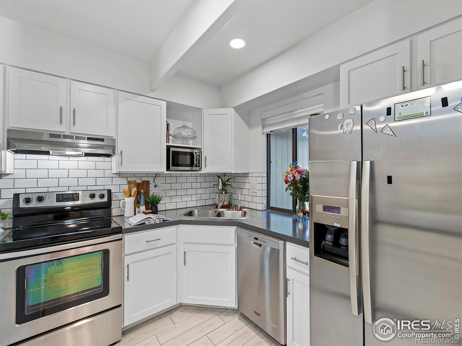 1906 Waters Edge Street Unit: E