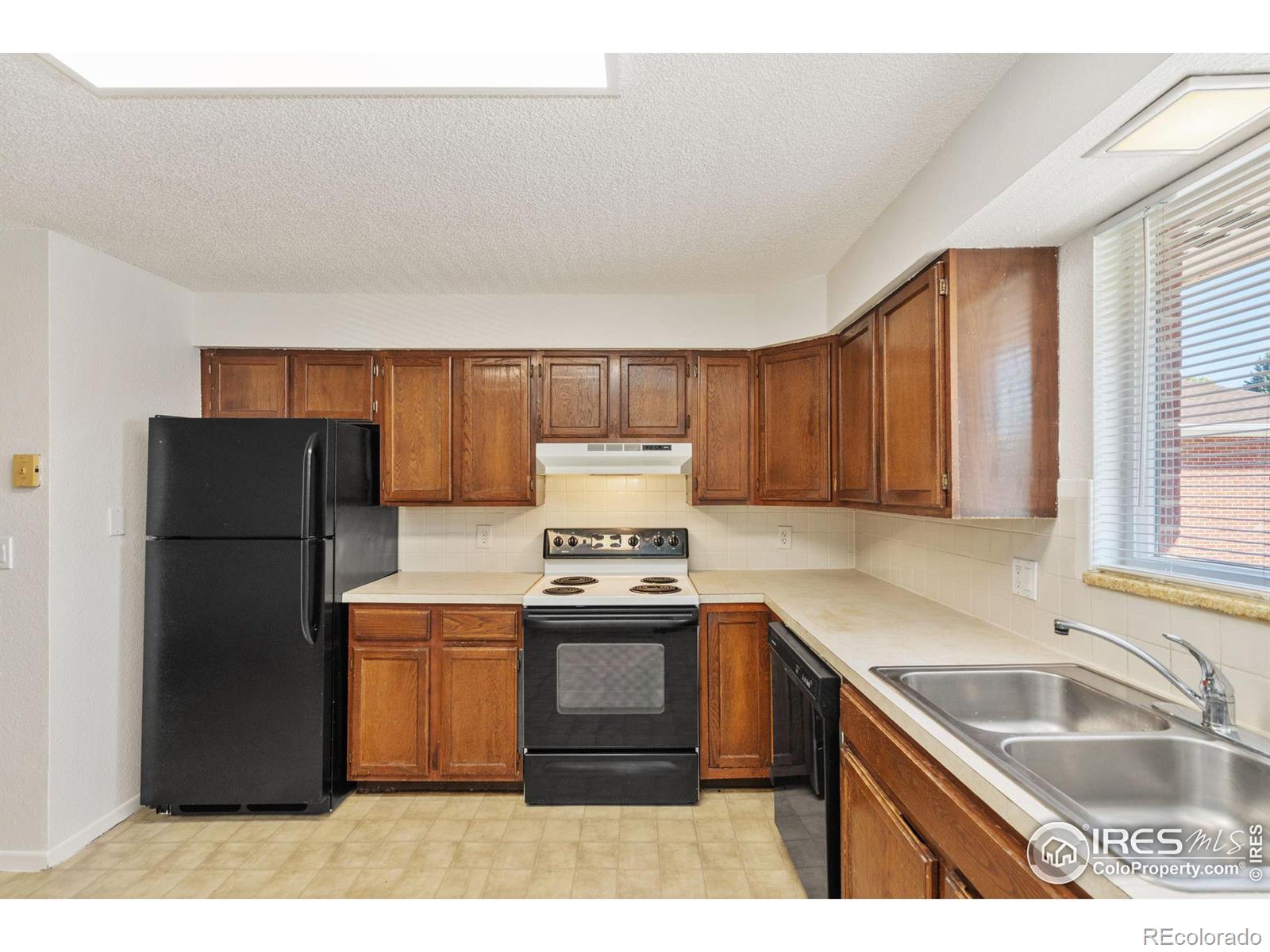 1434 Caddoa Drive Unit: 7