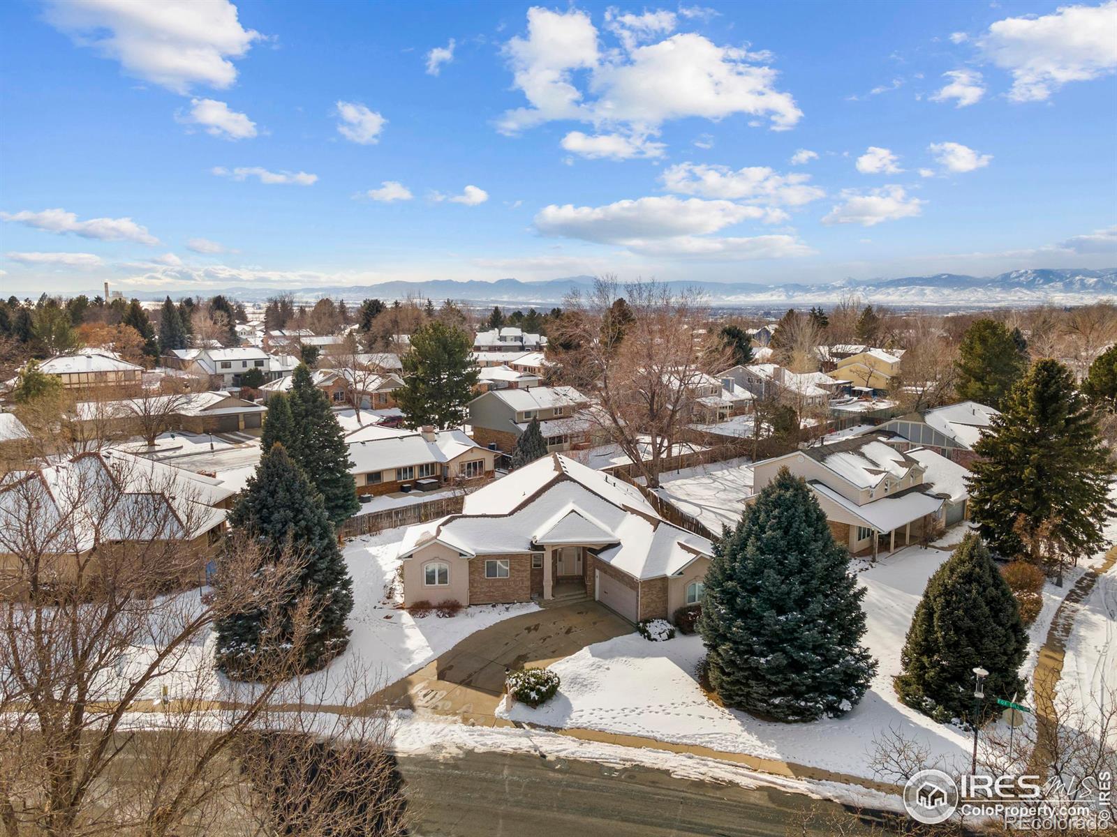 6089 Fox Hill Drive