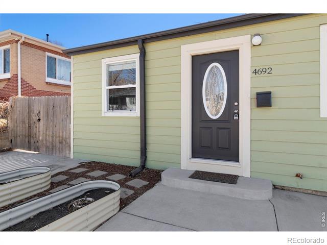 4692 W Alaska Place