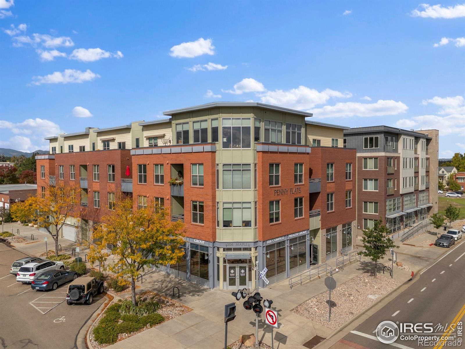204 Maple Street Unit: 401