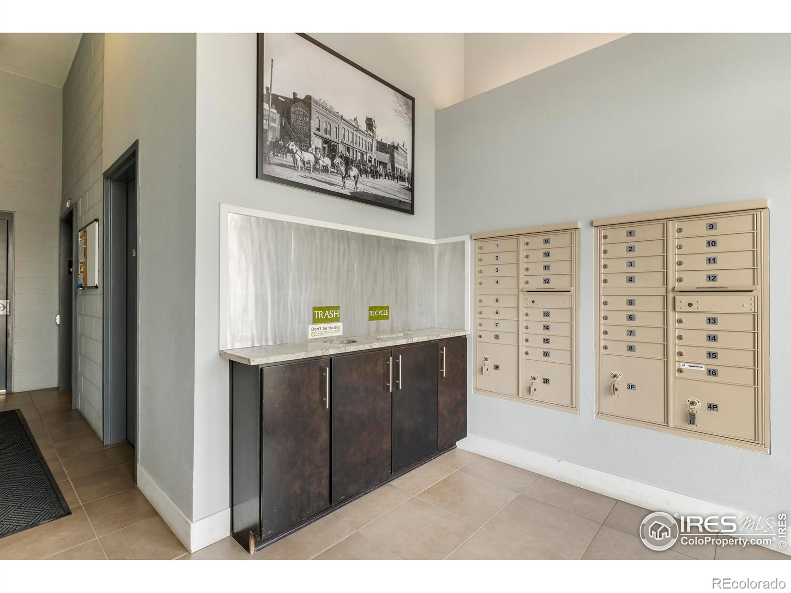 204 Maple Street Unit: 401