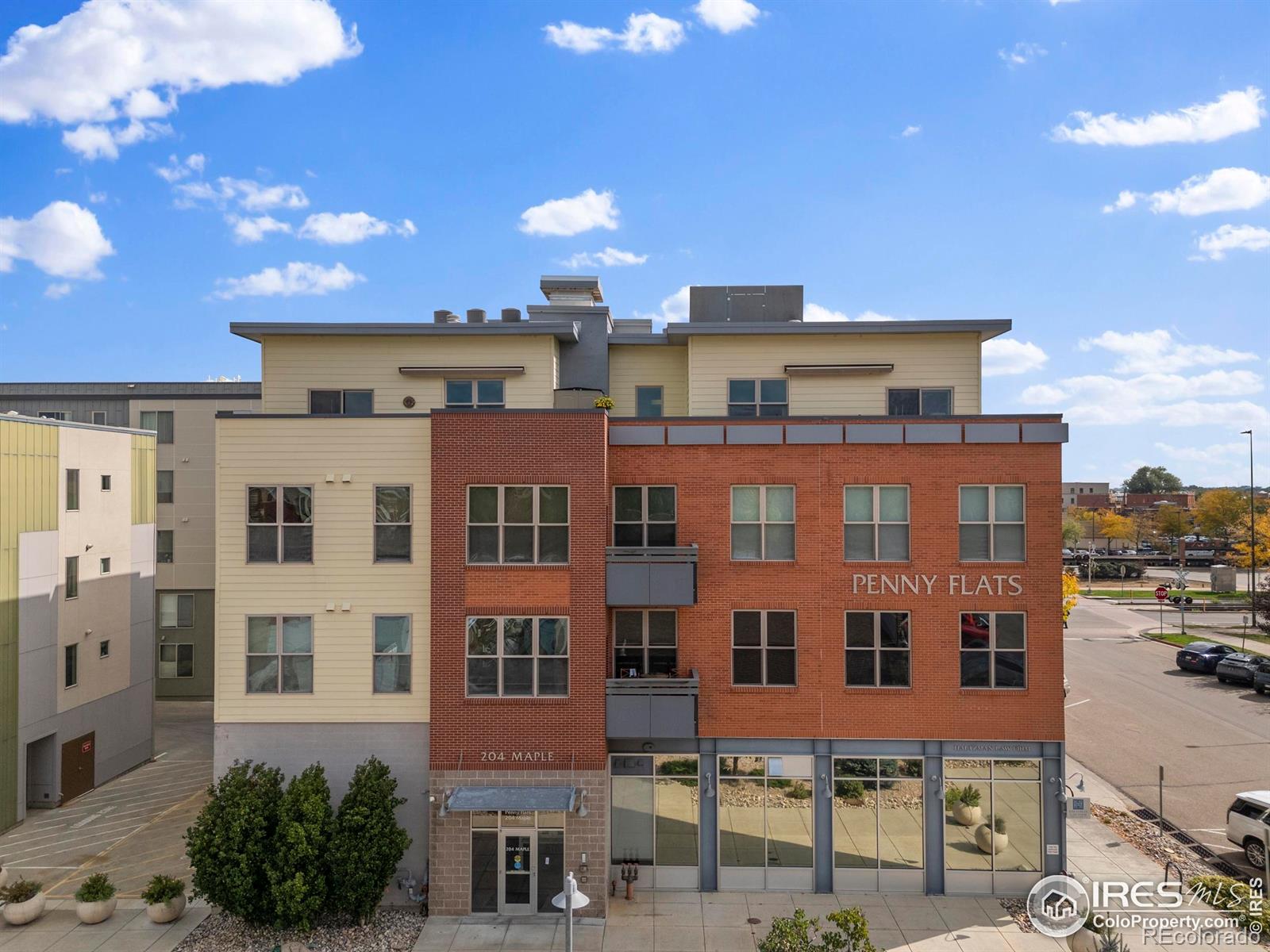 204 Maple Street Unit: 401