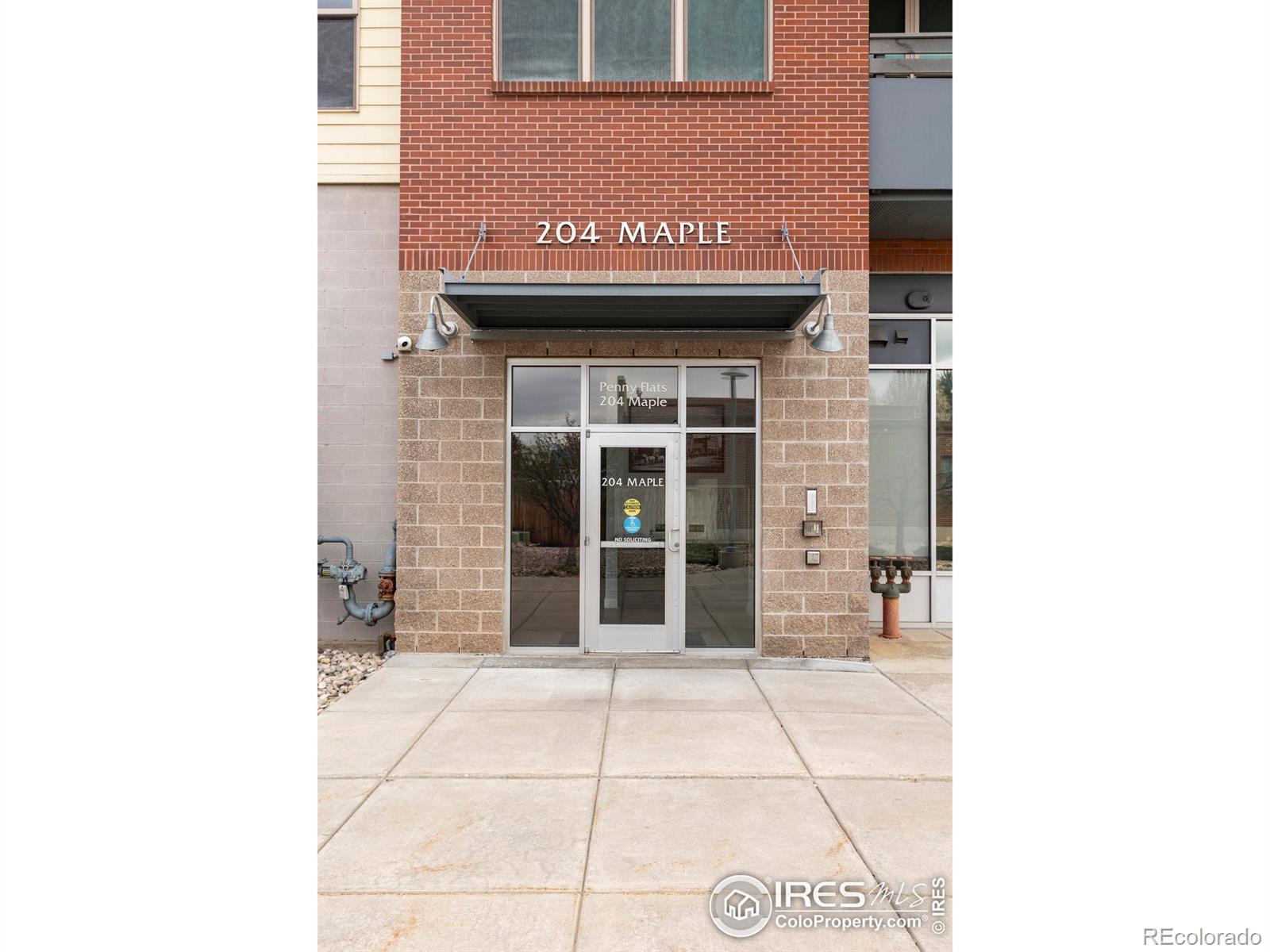 204 Maple Street Unit: 401