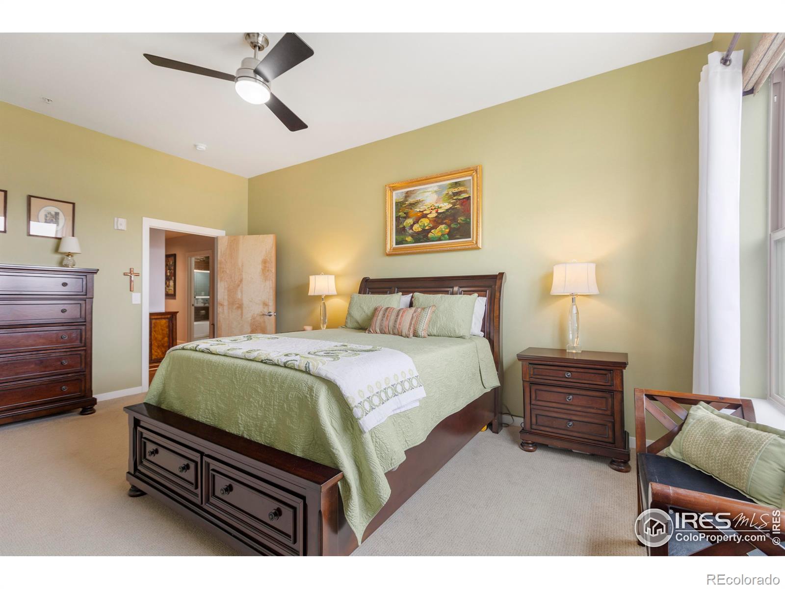 204 Maple Street Unit: 401