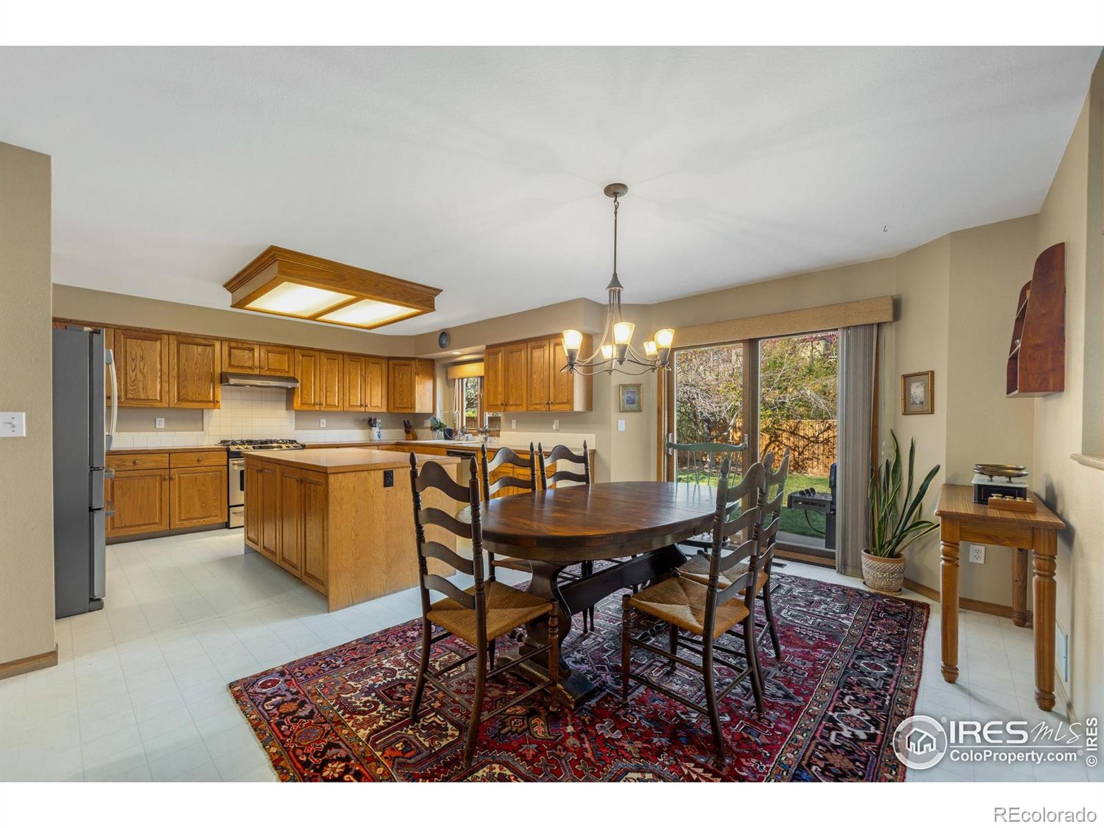 1701 Overlook Drive