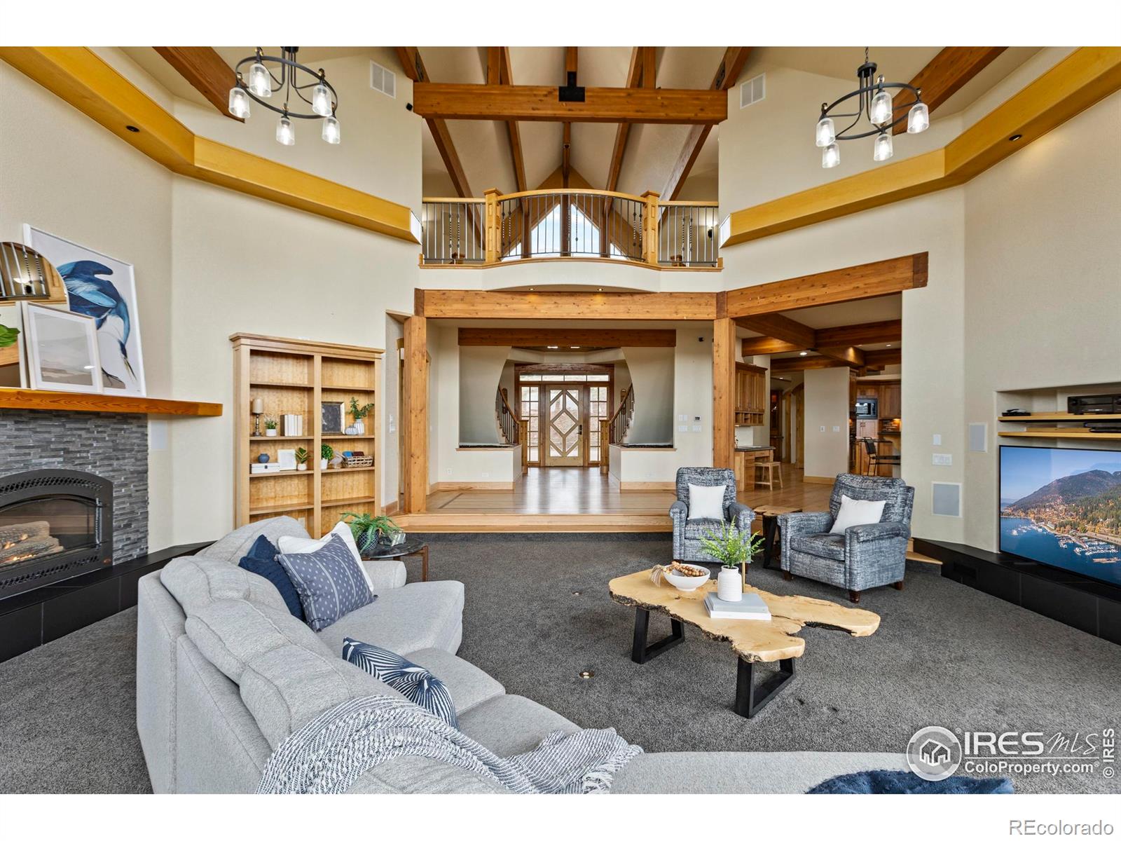 4736 Rim Rock Ridge Road