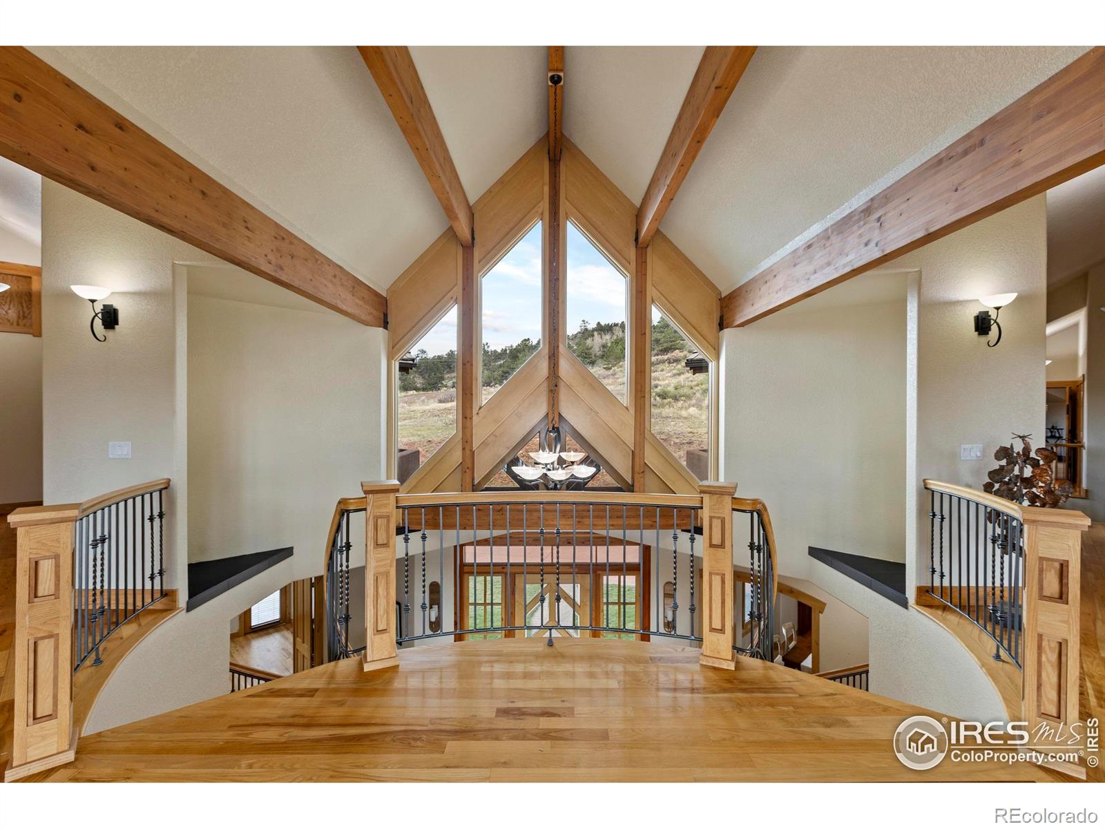 4736 Rim Rock Ridge Road