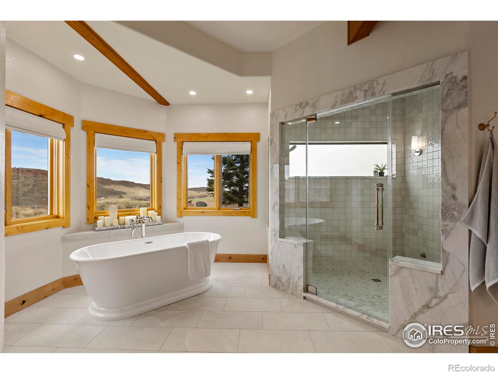 4736 Rim Rock Ridge Road