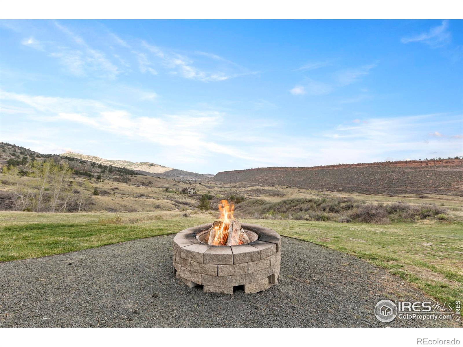 4736 Rim Rock Ridge Road