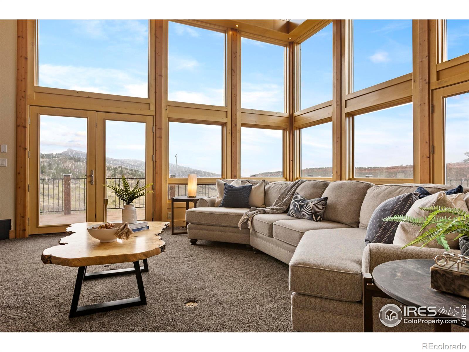 4736 Rim Rock Ridge Road
