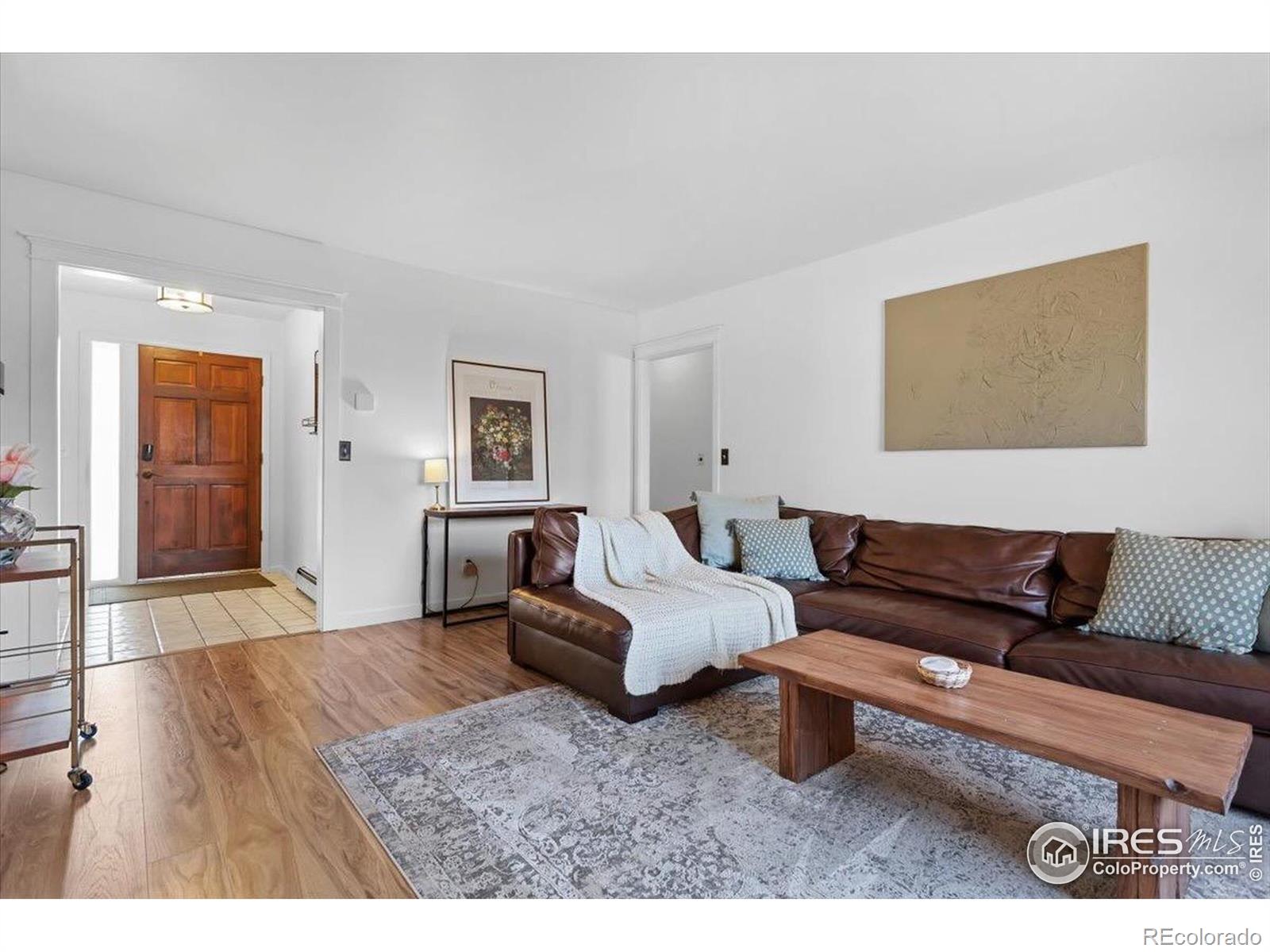 3005 White Oak Court