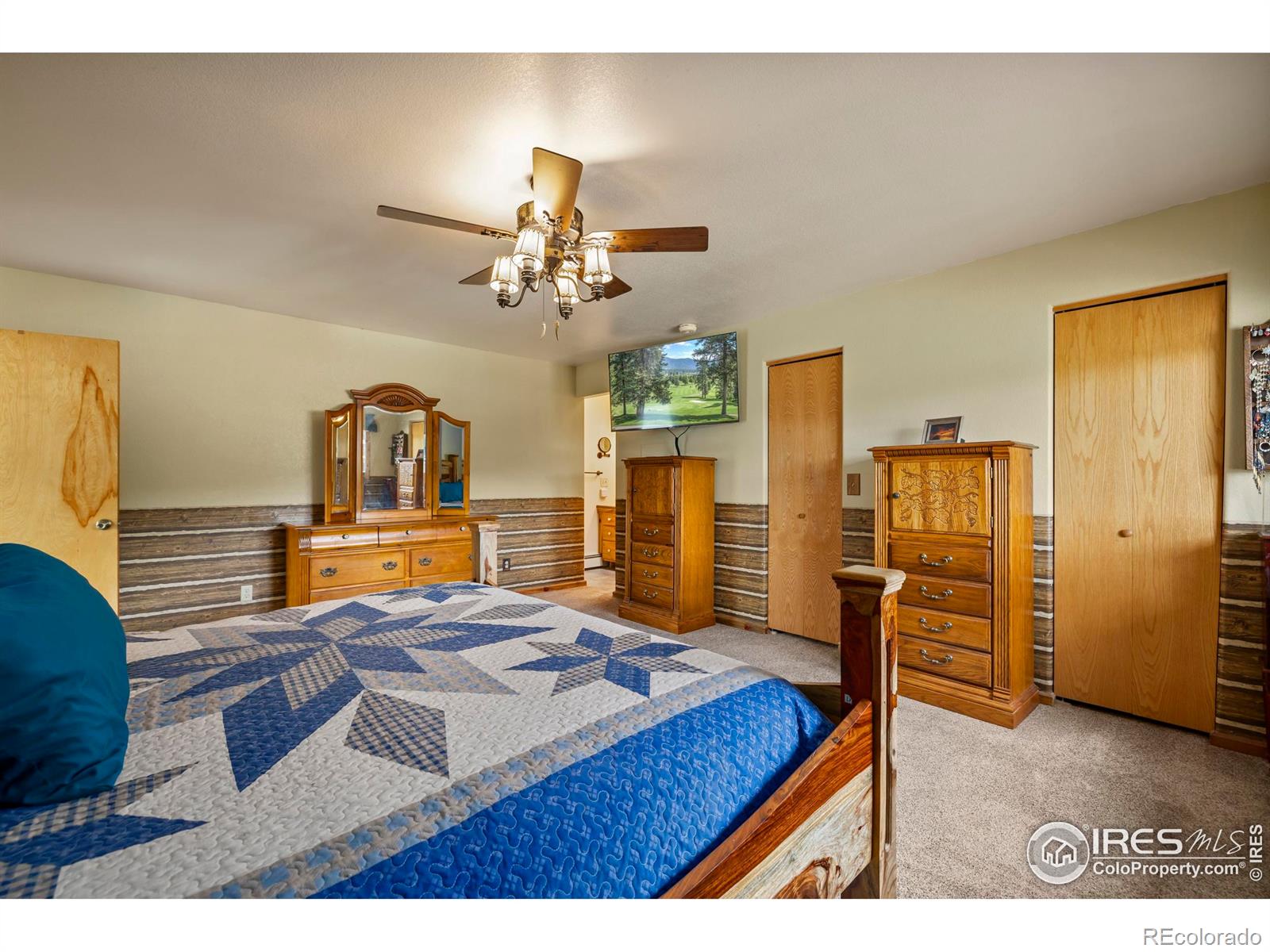 260 Meadowview Drive