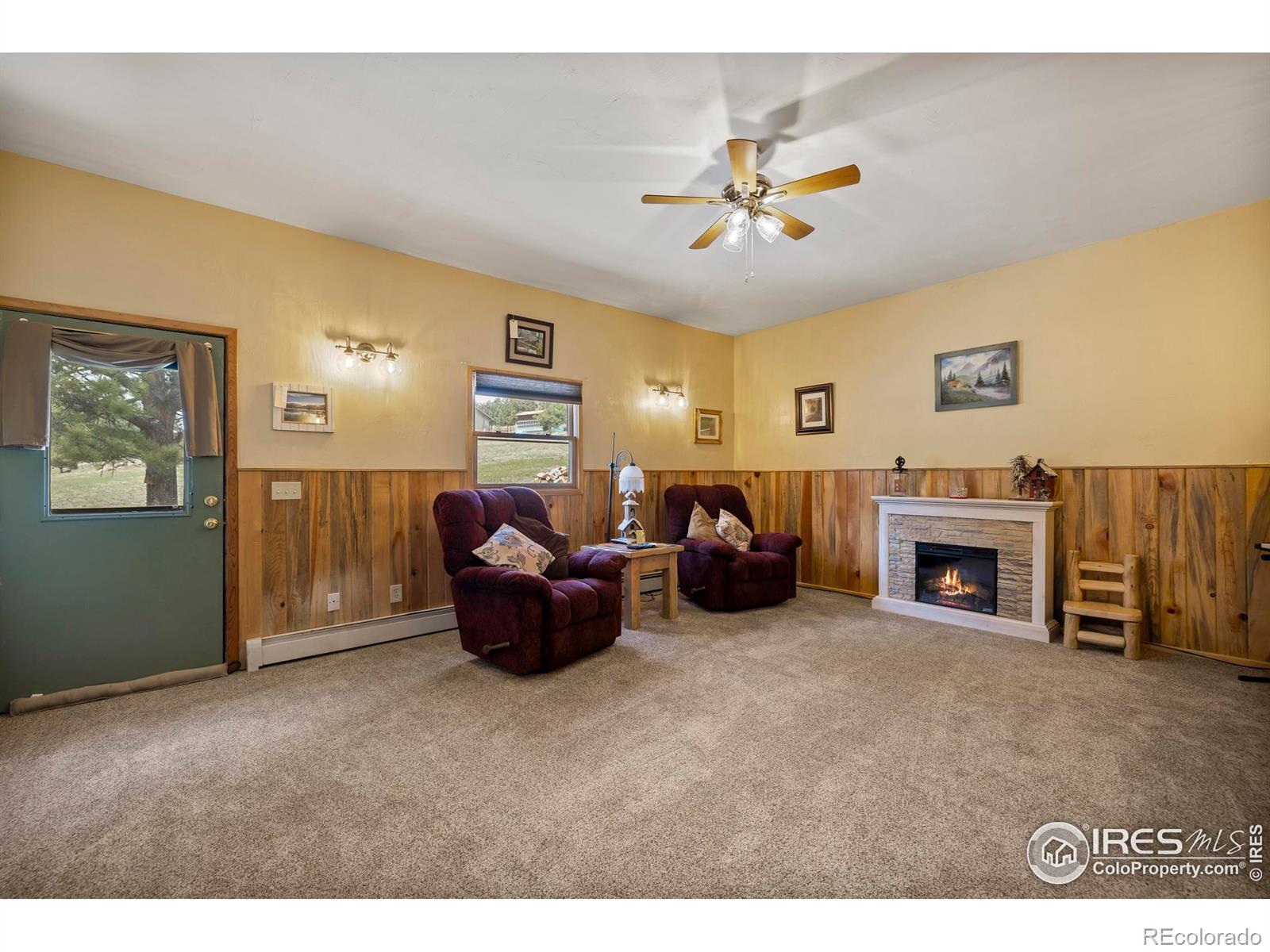 260 Meadowview Drive