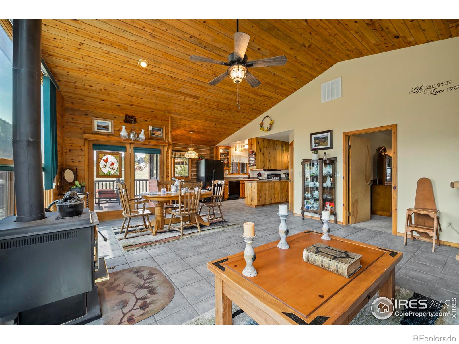 260 Meadowview Drive