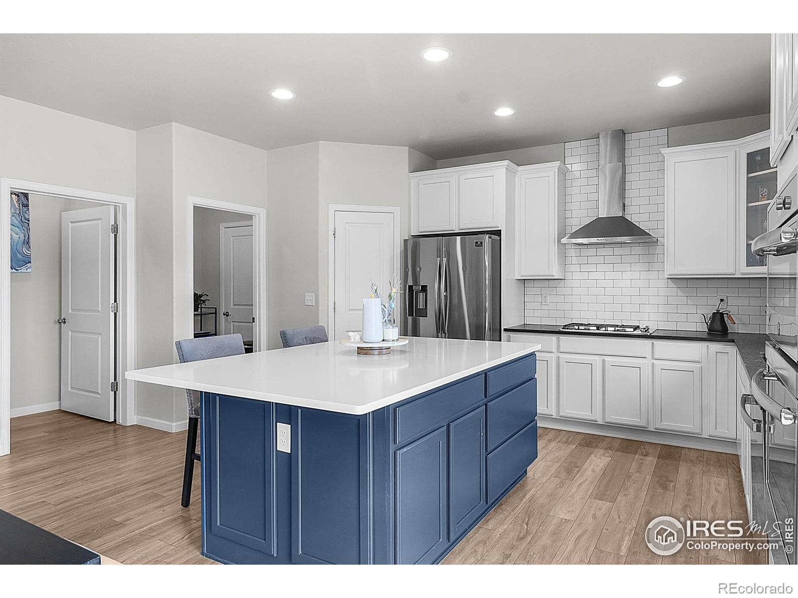 290 Sutherland Drive