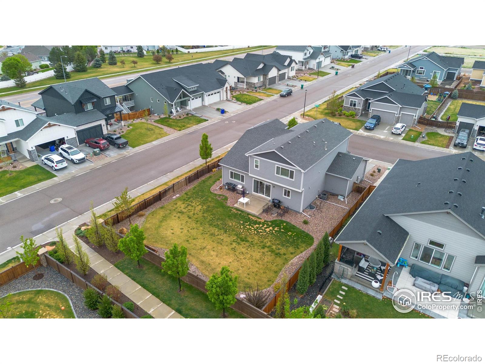 290 Sutherland Drive